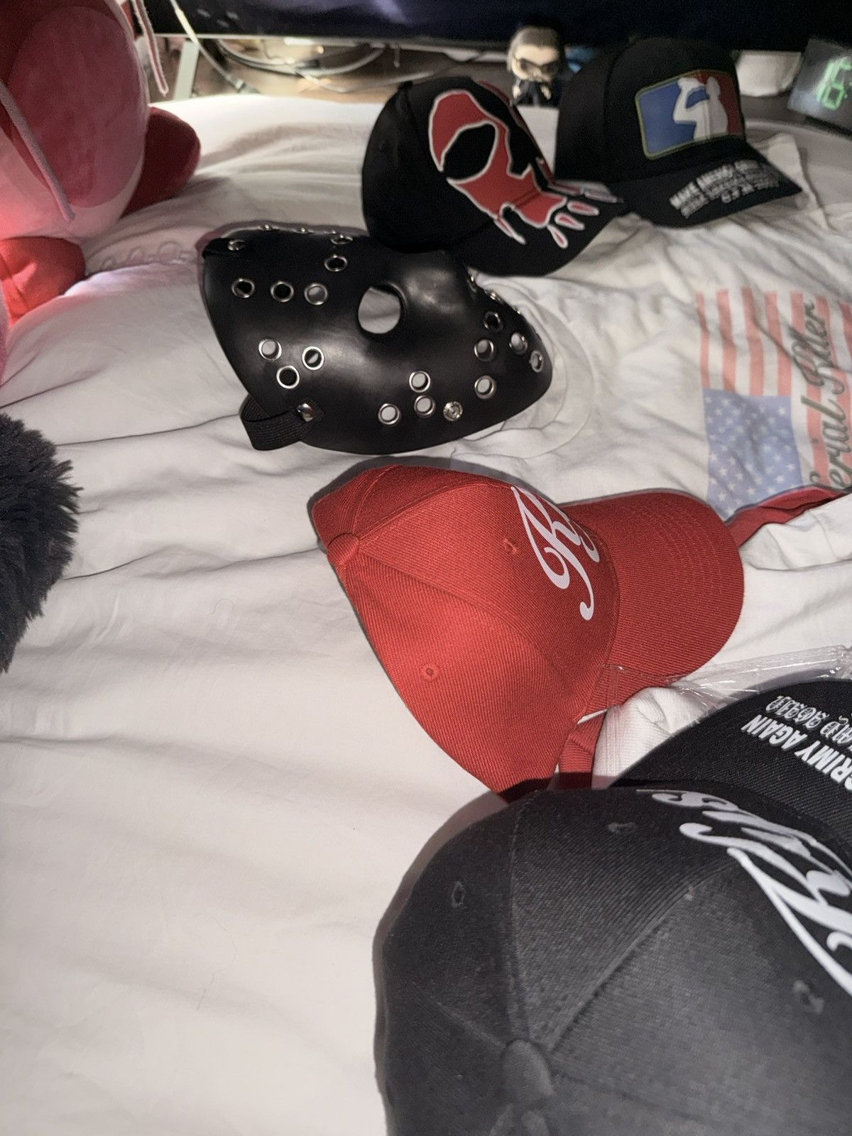 Grimykids Sold Out Mystery Box Bundle From Grimy Kids 4 Hats w 1 Mask Size ONE SIZE - 3 Thumbnail