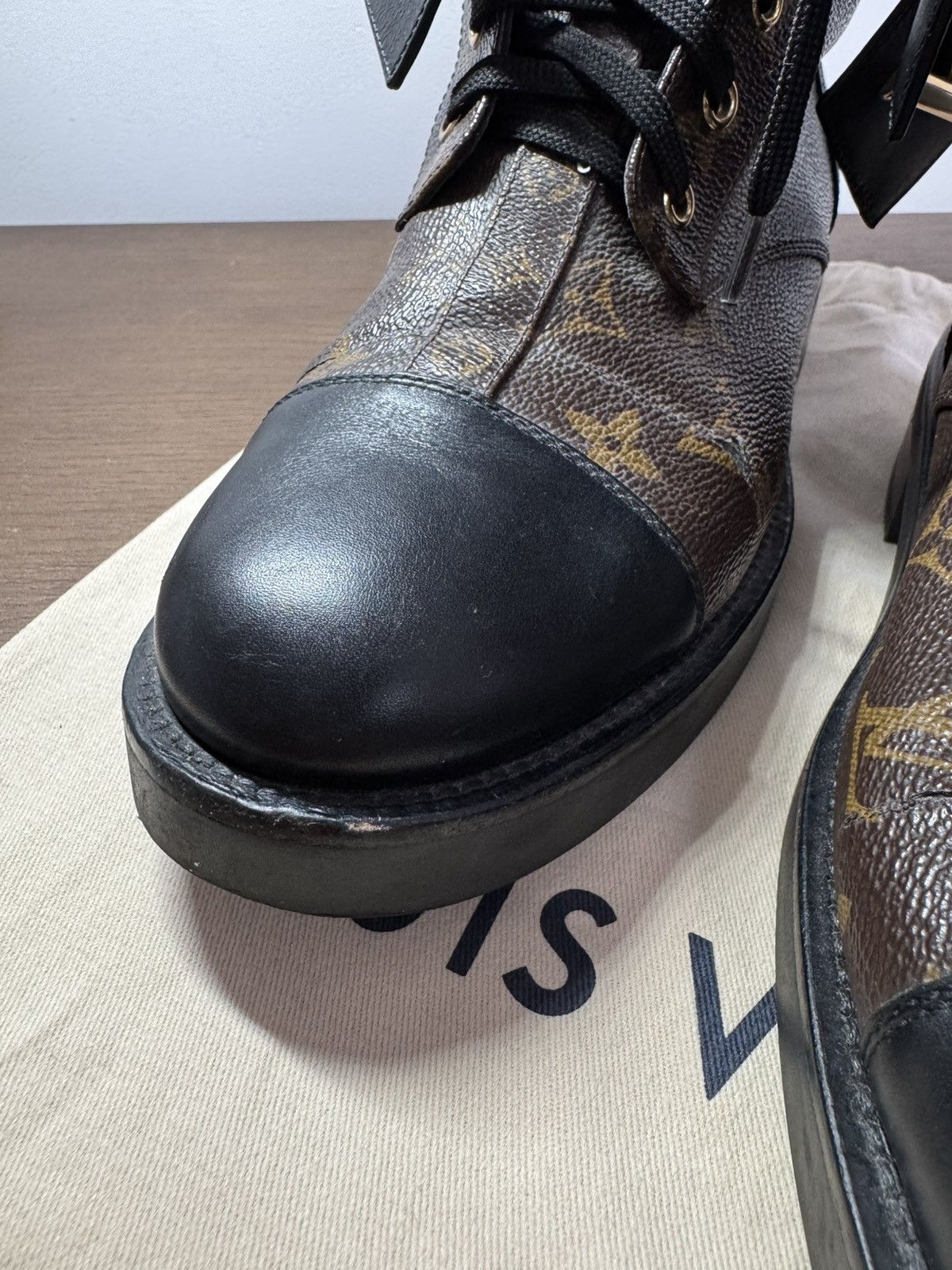 Louis Vuitton Louis Vuitton boots Size US 8.5 / IT 38.5 - 14 Thumbnail
