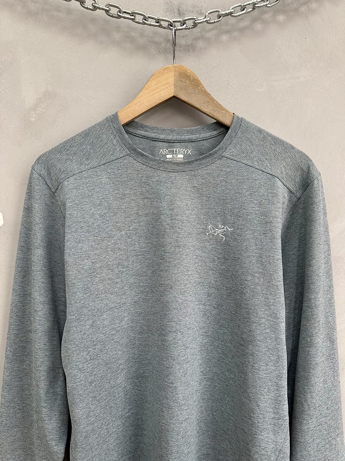 Arc'teryx Vintage Long Sleeve Y2K Arcteryx Outdoor Gore tex Jacket GOa Size US S / EU 44-46 / 1 - 3 Thumbnail