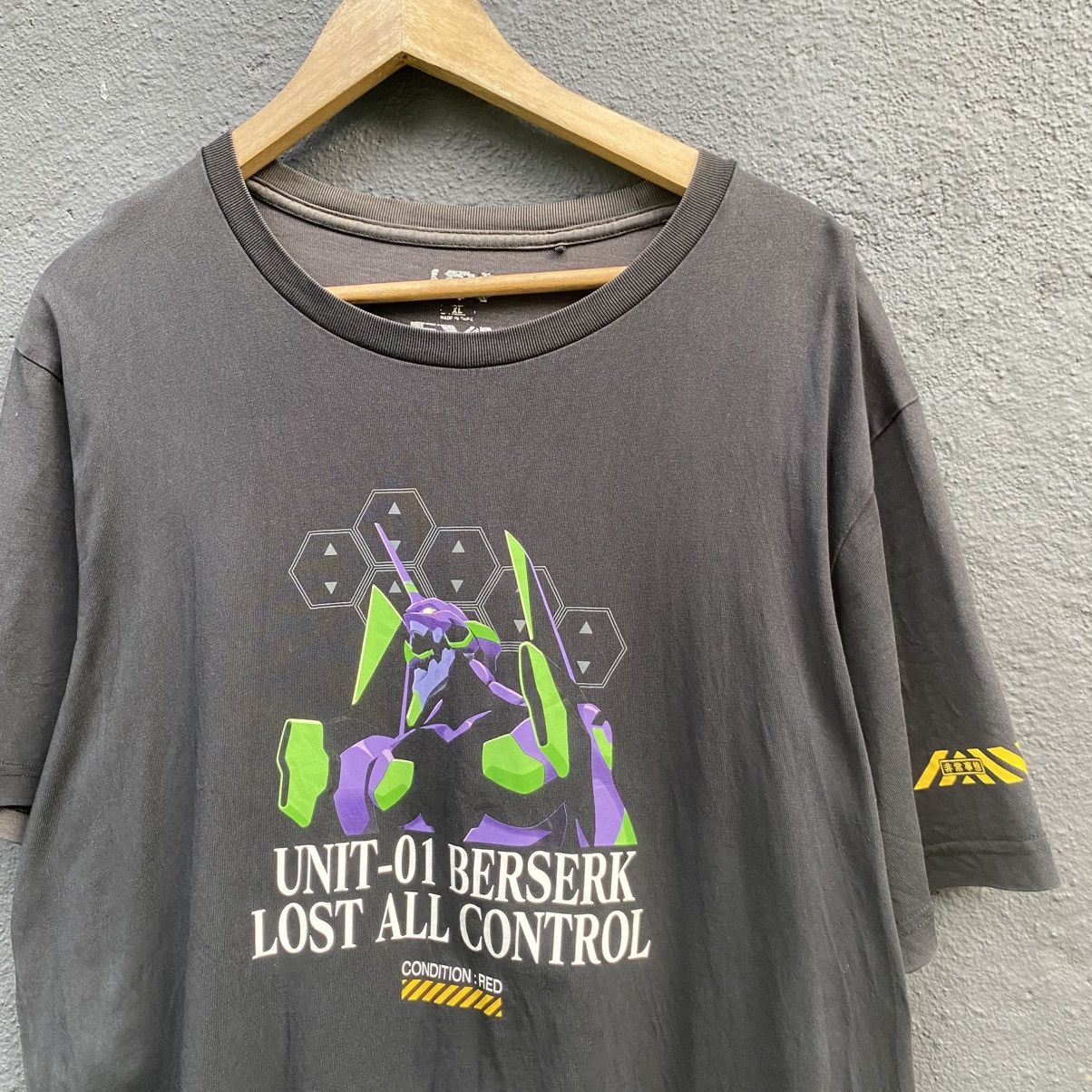 Anime Thrashed Faded Evangelion X Uniqlo Anime Tee Size US XL / EU 56 / 4 - 2 Thumbnail
