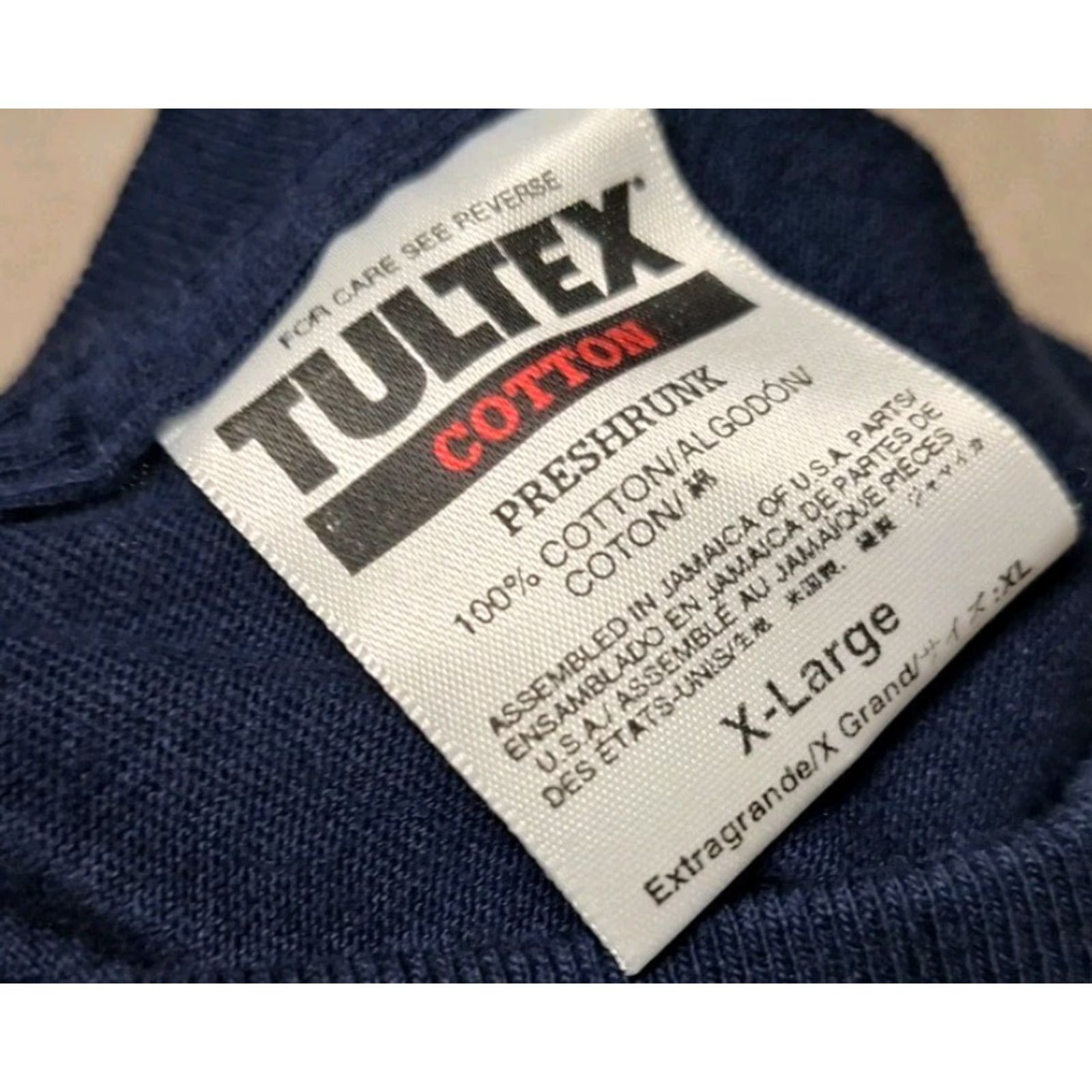 Etro VINTAGE 90s Choclate Soilder Halloween Candy Christmas Nutcracker Shirt XL Navy Blue Mens T-Shirt Short Sleeve Classic Soldier Size US XL / EU 56 / 4 - 2 Thumbnail