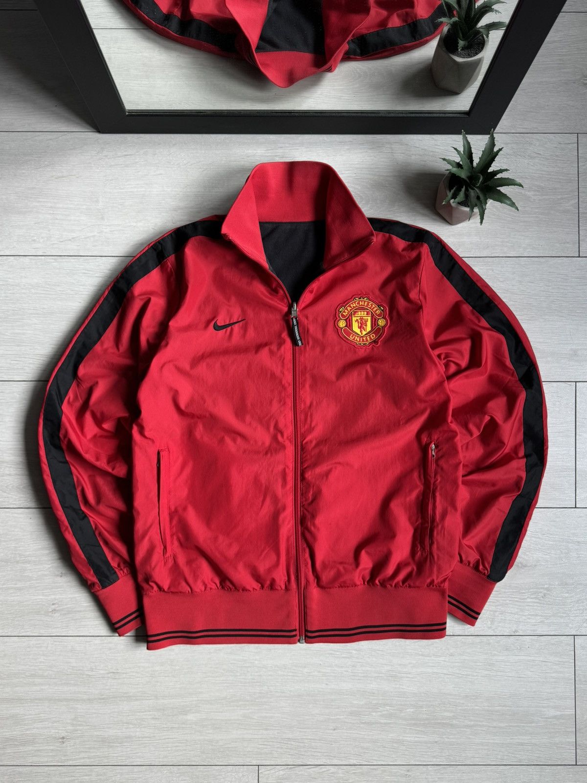 Nike Vintage Nike Manchester United Nylon Reversible Jacket | Grailed