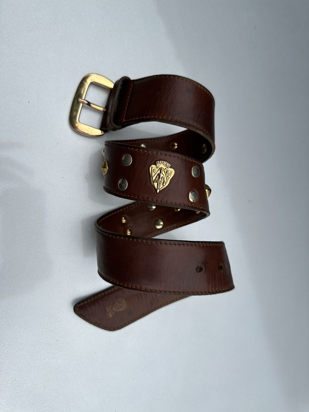 image of 2000’S Classic Gucci Leather Belt in Brown, Men's