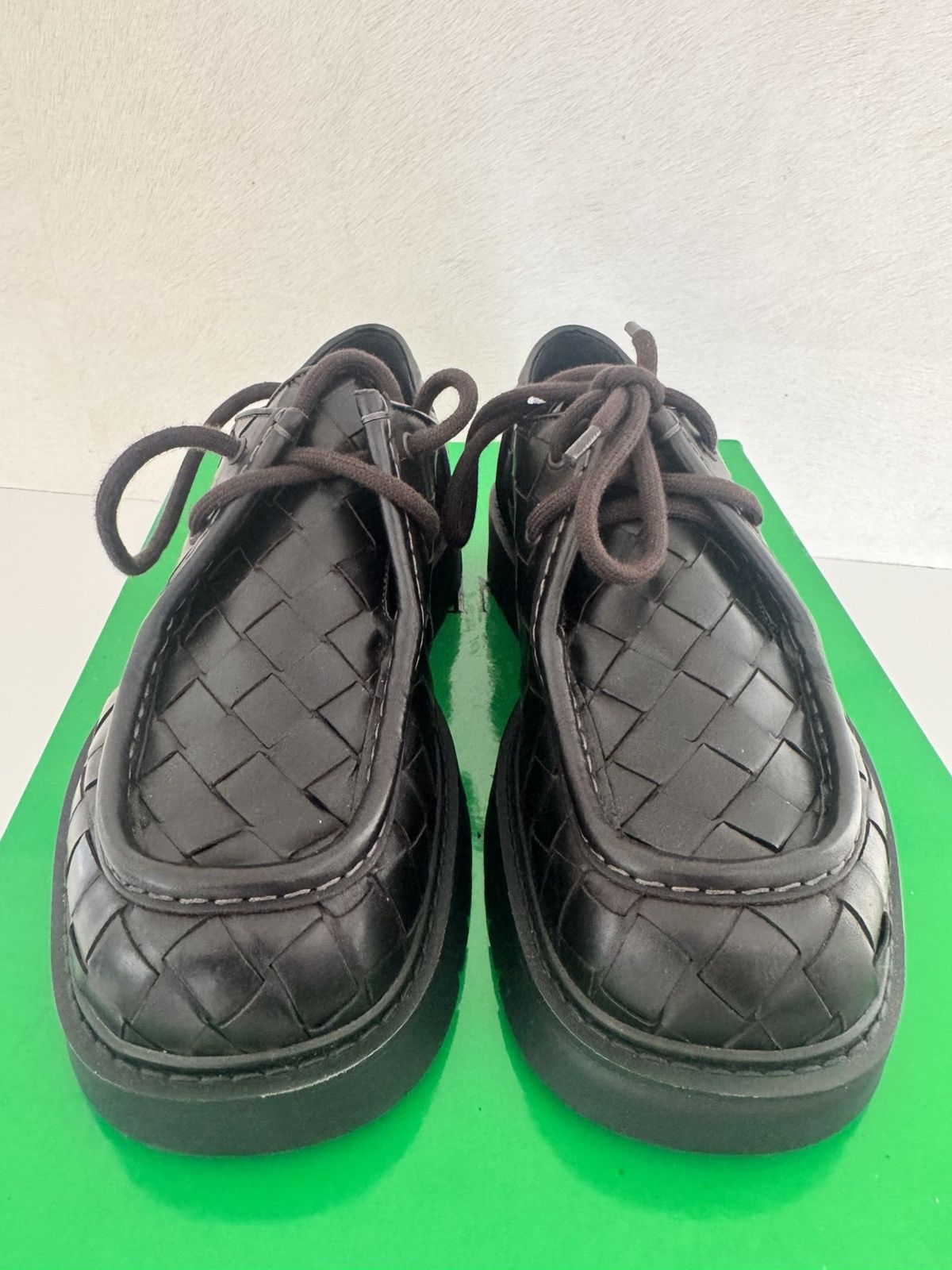 Bottega Veneta Bottega Veneta Haddock Lace-Up Shoe Size US 7 / EU 40 - 2 Thumbnail
