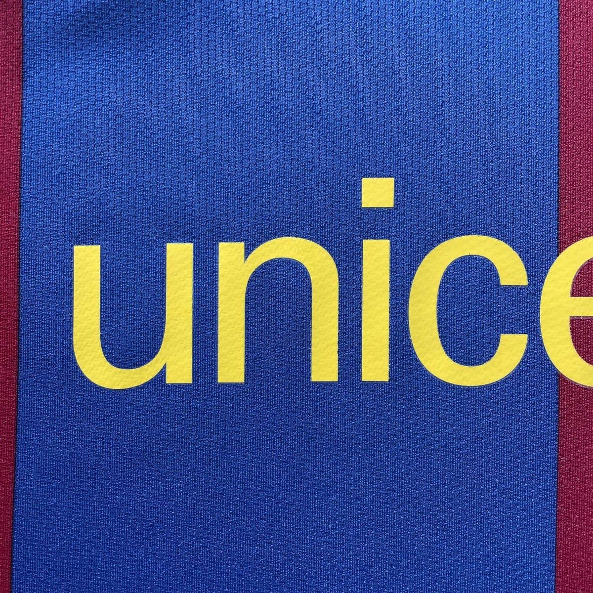 Nike Vintage Barcelona Home Jersey Nike Men’s Shirt 2006/2007 Size US M / EU 48-50 / 2 - 5 Thumbnail