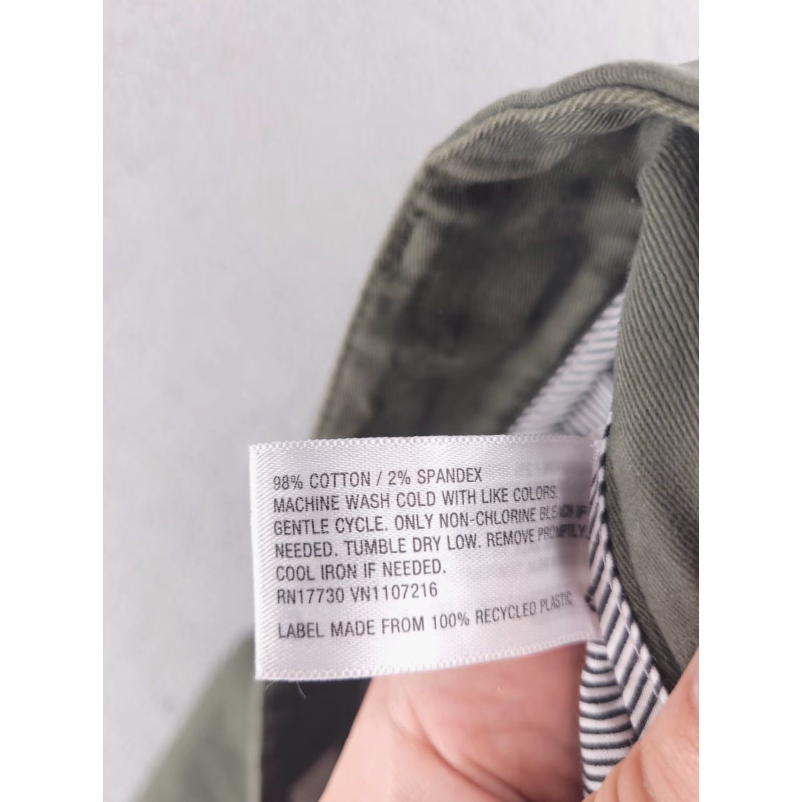Vintage Goodfellow Pants Mens 34x33 Olive Green Chino Slim Straight Fit Size US 34 / EU 50 - 7 Thumbnail