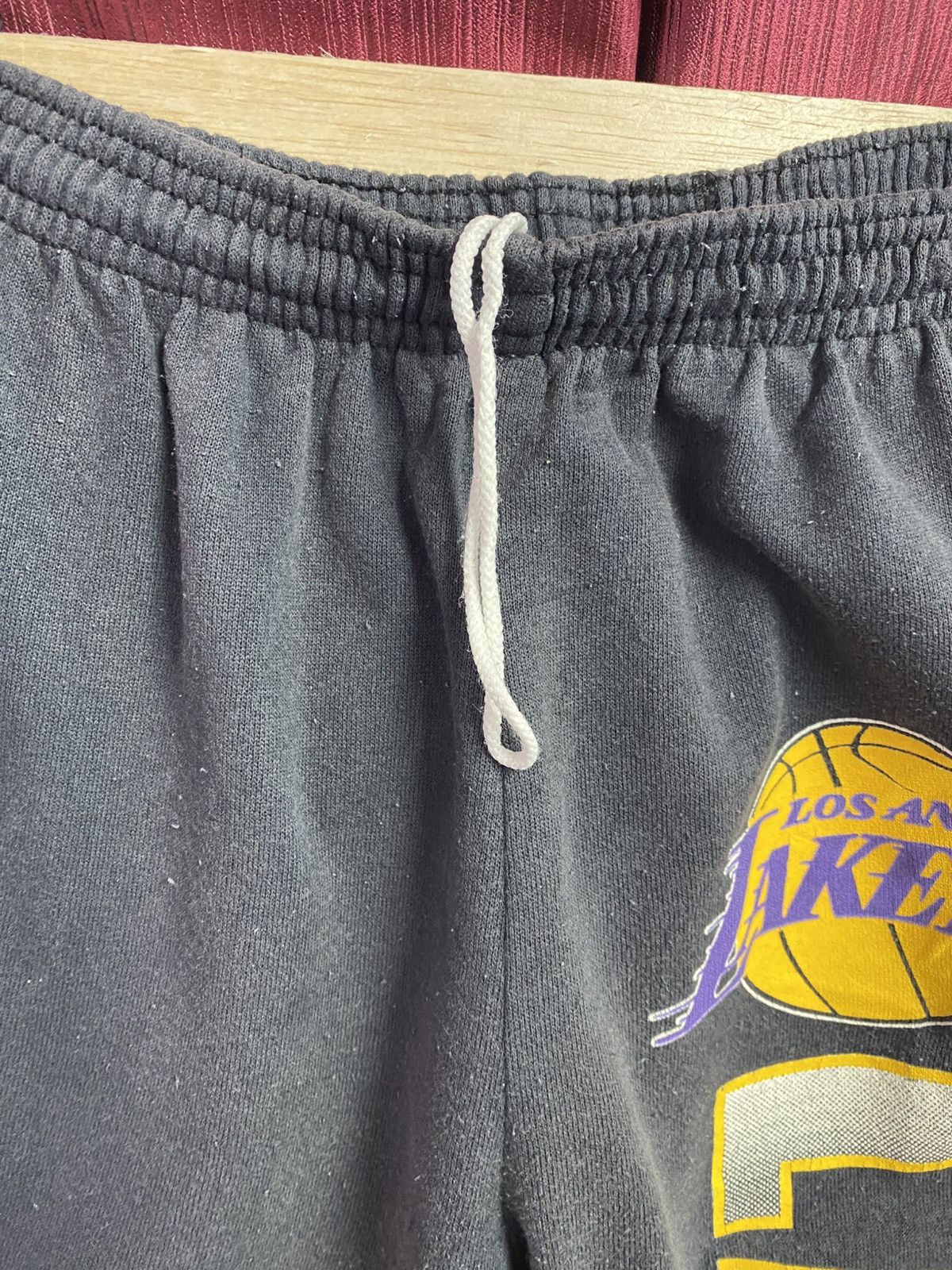 Other Vintage LA LAKERS jogger pants Size US 33 - 6 Thumbnail
