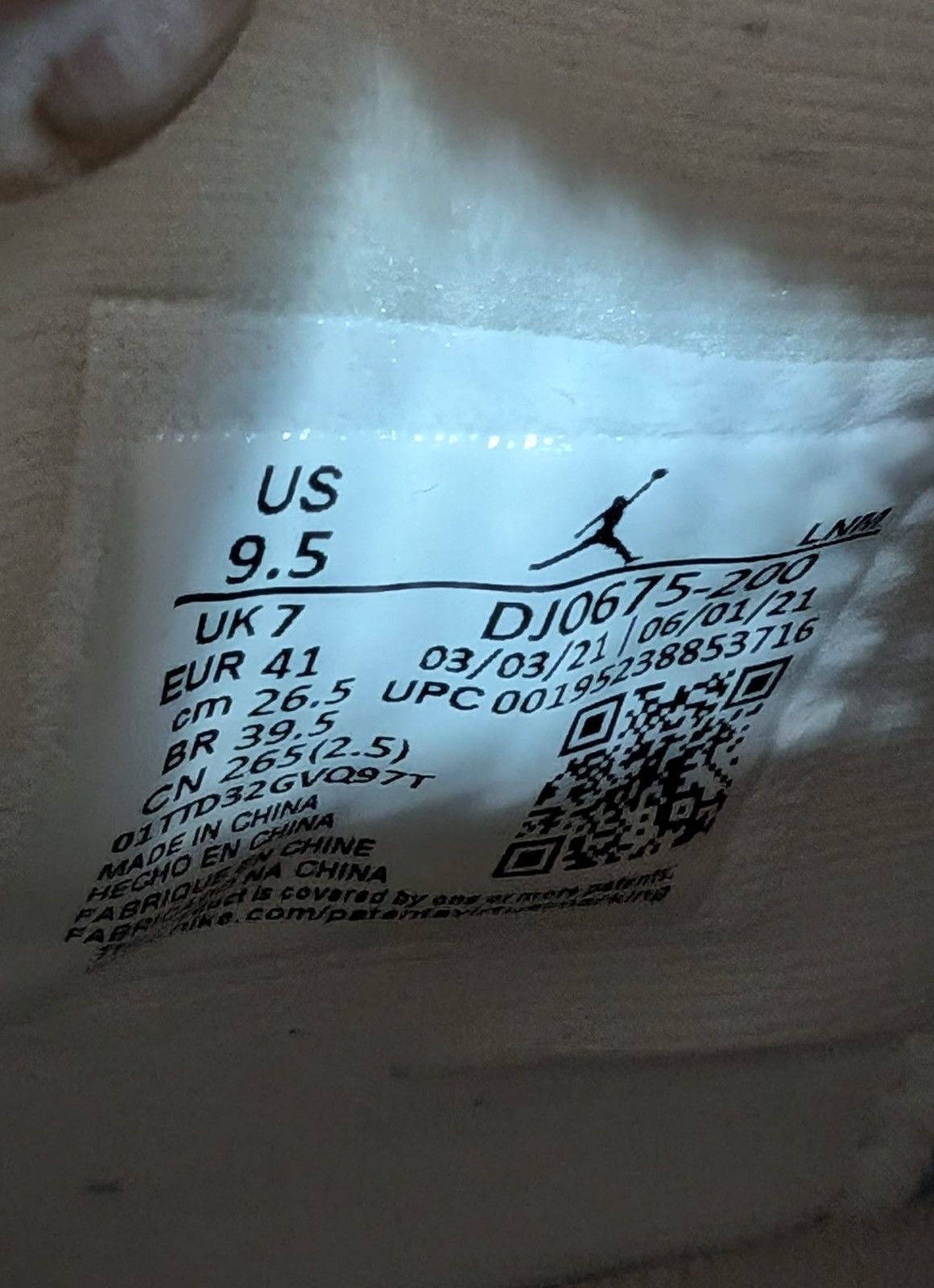 Jordan Brand Size 9.5W/8M - Air Jordan 4 Retro Shimmer W Size US 9.5 / IT 39.5 - 6 Thumbnail