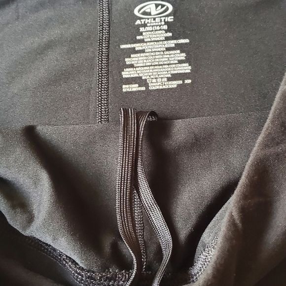 Athletic Works Athletic Works Black Sz. XL Skort Size 37" - 4 Thumbnail