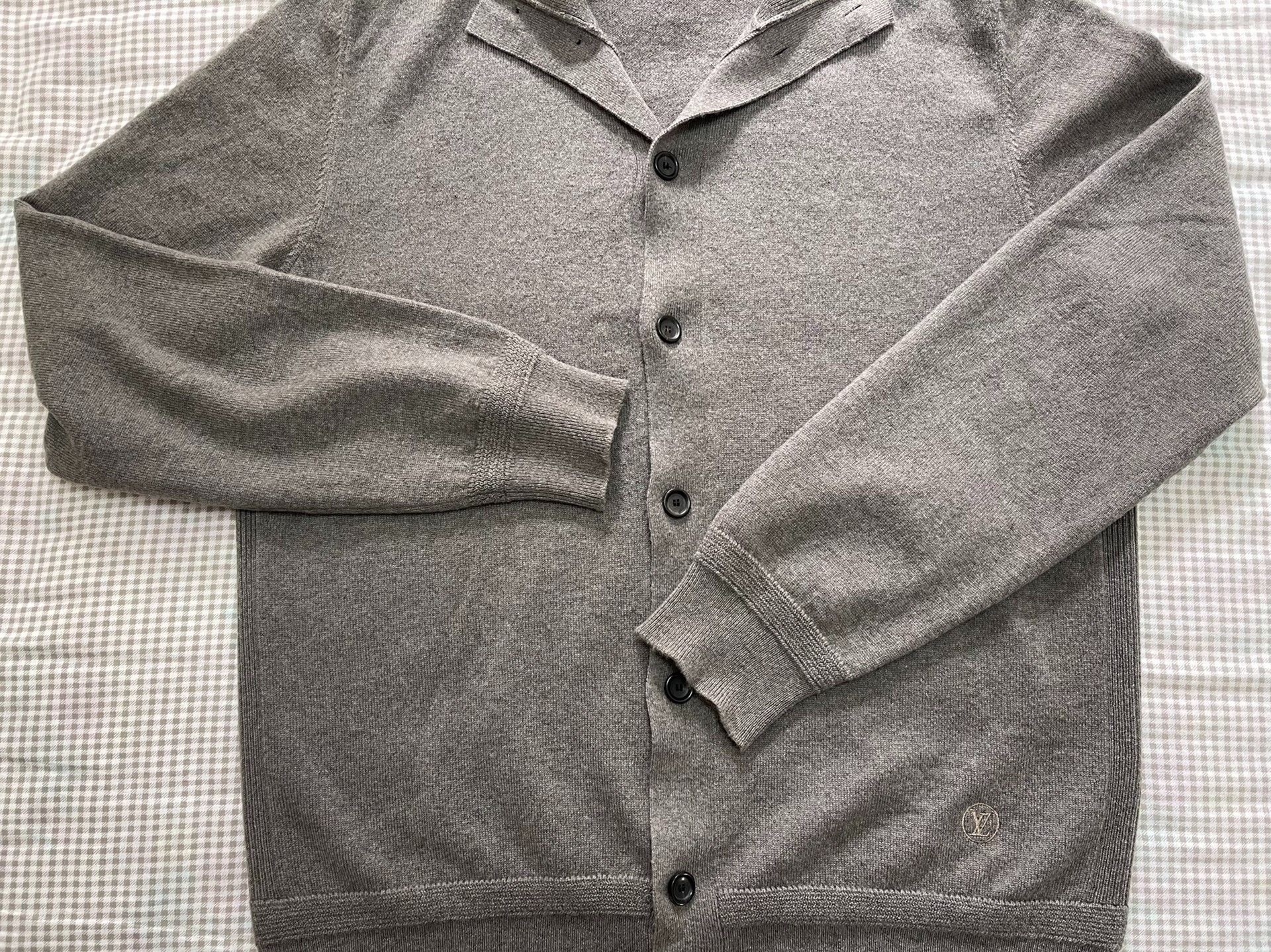 Louis Vuitton Louis Vuitton LV cashmere sweater Nextarrow-2412 Size US XL / EU 56 / 4 - 3 Thumbnail