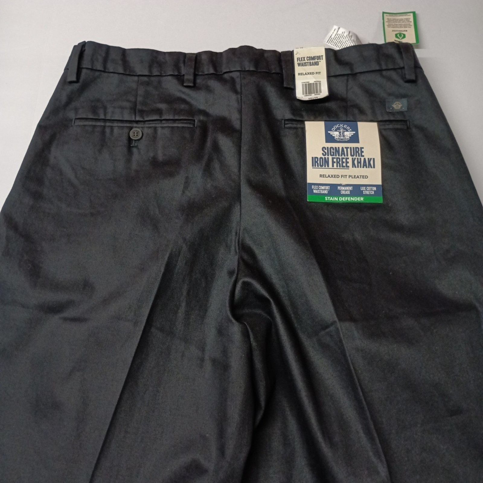 Dockers Dockers Signature Iron Free Khakis Men's 36x36 Black Pleated Size US 36 / EU 52 - 9 Thumbnail