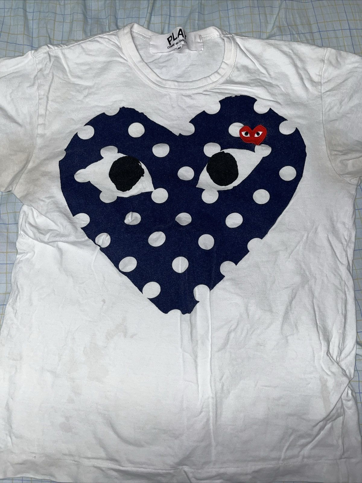 Designer × Vintage Comme des Garçons PLAY Polka Dot Heart T-Shirt 'White' Size US M / EU 48-50 / 2 - 1 Thumbnail
