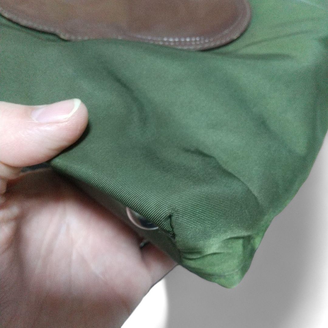 Prada Prada - Nylon 2Way Khaki Vintage Boston Handbag OIive Size ONE SIZE - 5 Thumbnail