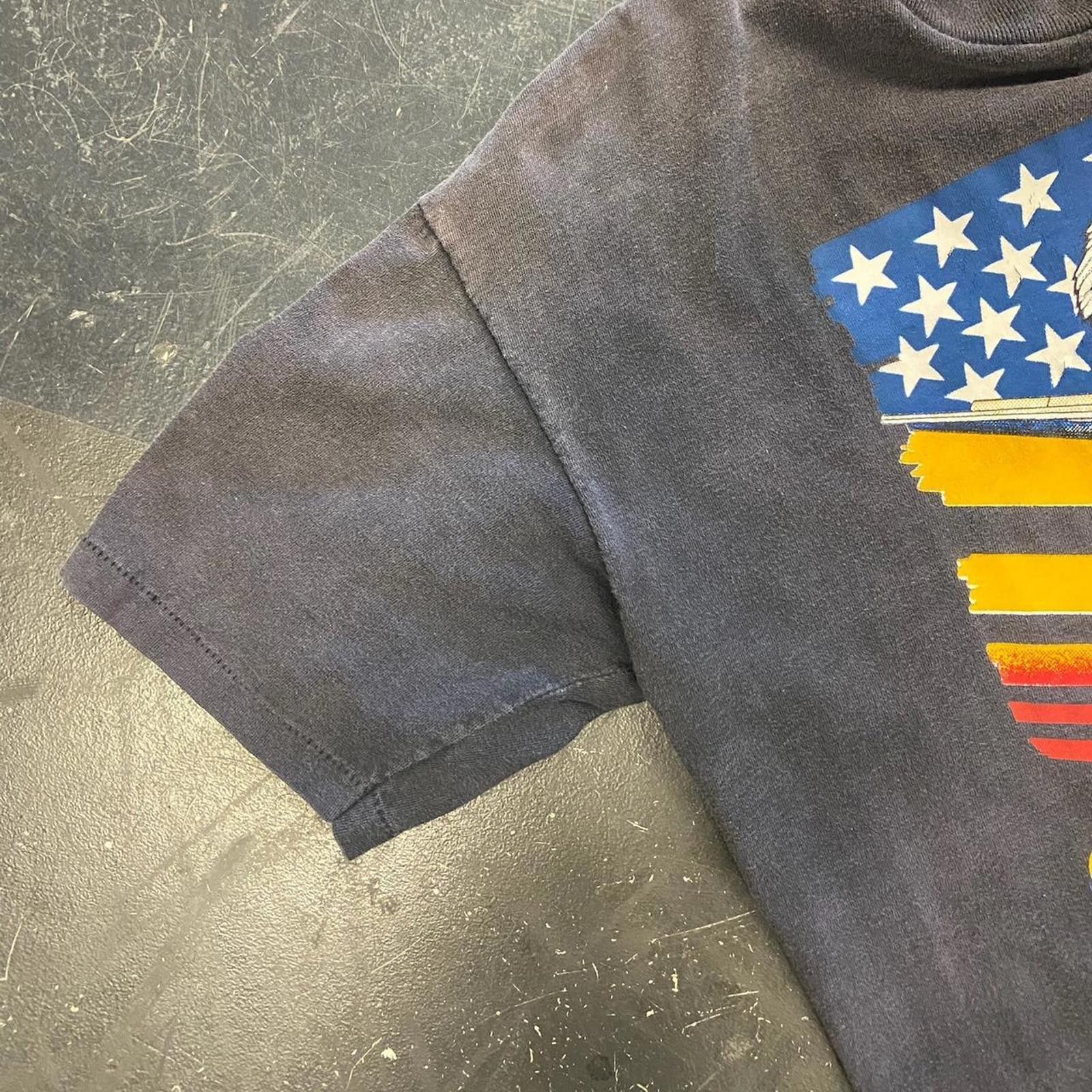 Vintage 1990 Faded ‘Can’t Touch This’ Desert Storm Fighter Jet Tee Size US L / EU 52-54 / 3 - 6 Thumbnail