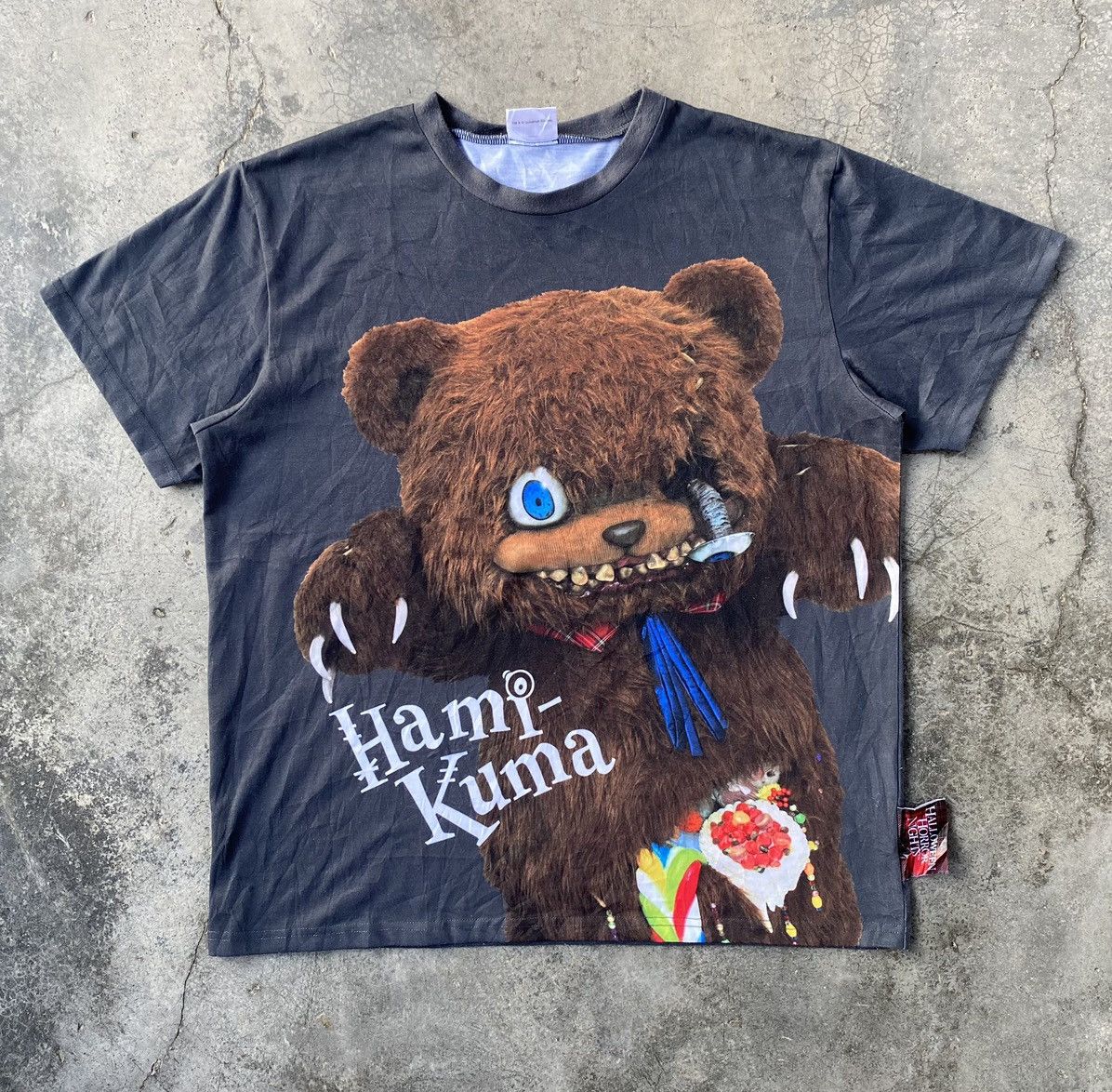 Vintage Rare🔥Vintage Hami Kuma Halloween Horror Tees Size US L / EU 52-54 / 3 - 1 Thumbnail