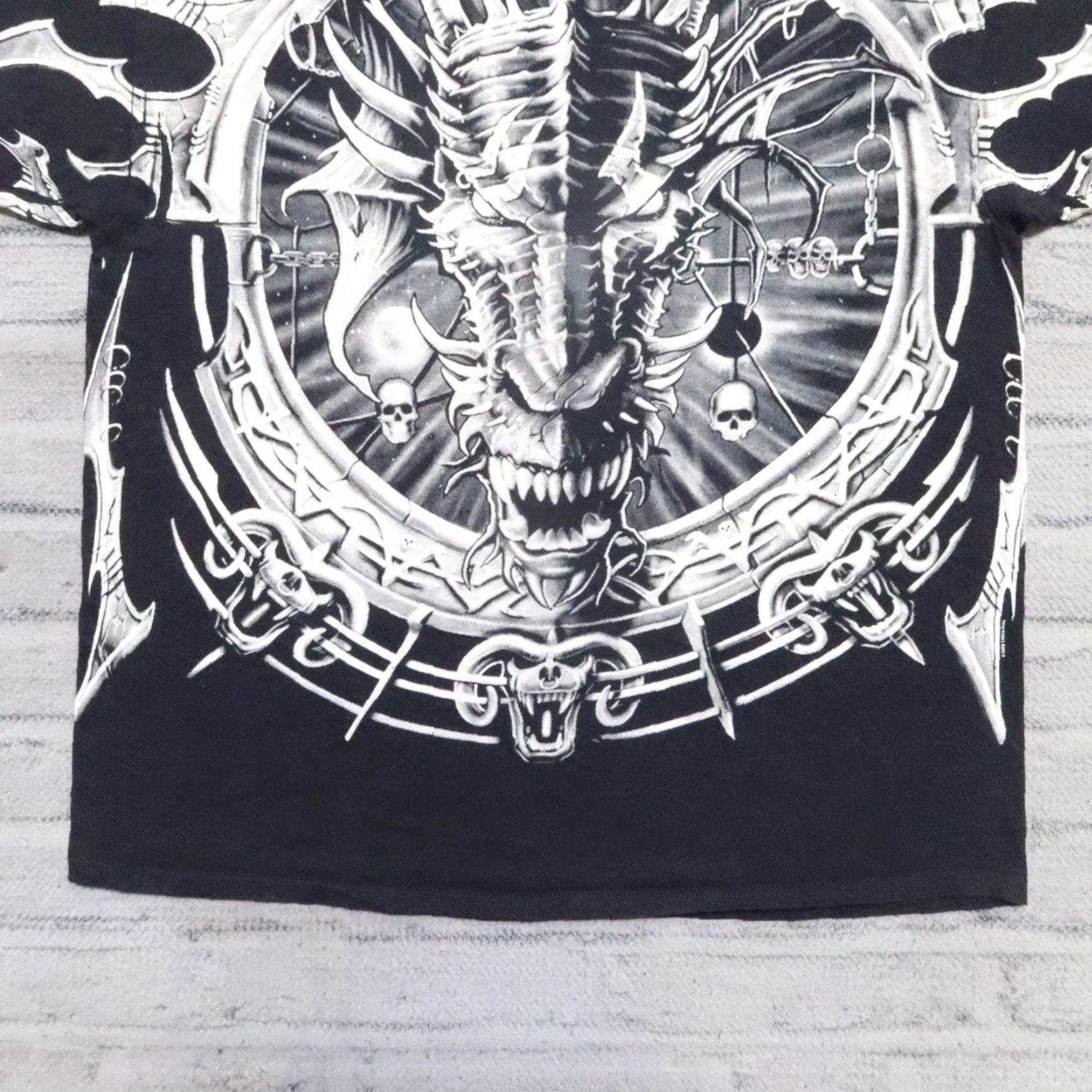 Liquid Blue Liquid Blue Dragon AOP Shirt XL Men Black T-Shirt Size US XL / EU 56 / 4 - 3 Thumbnail