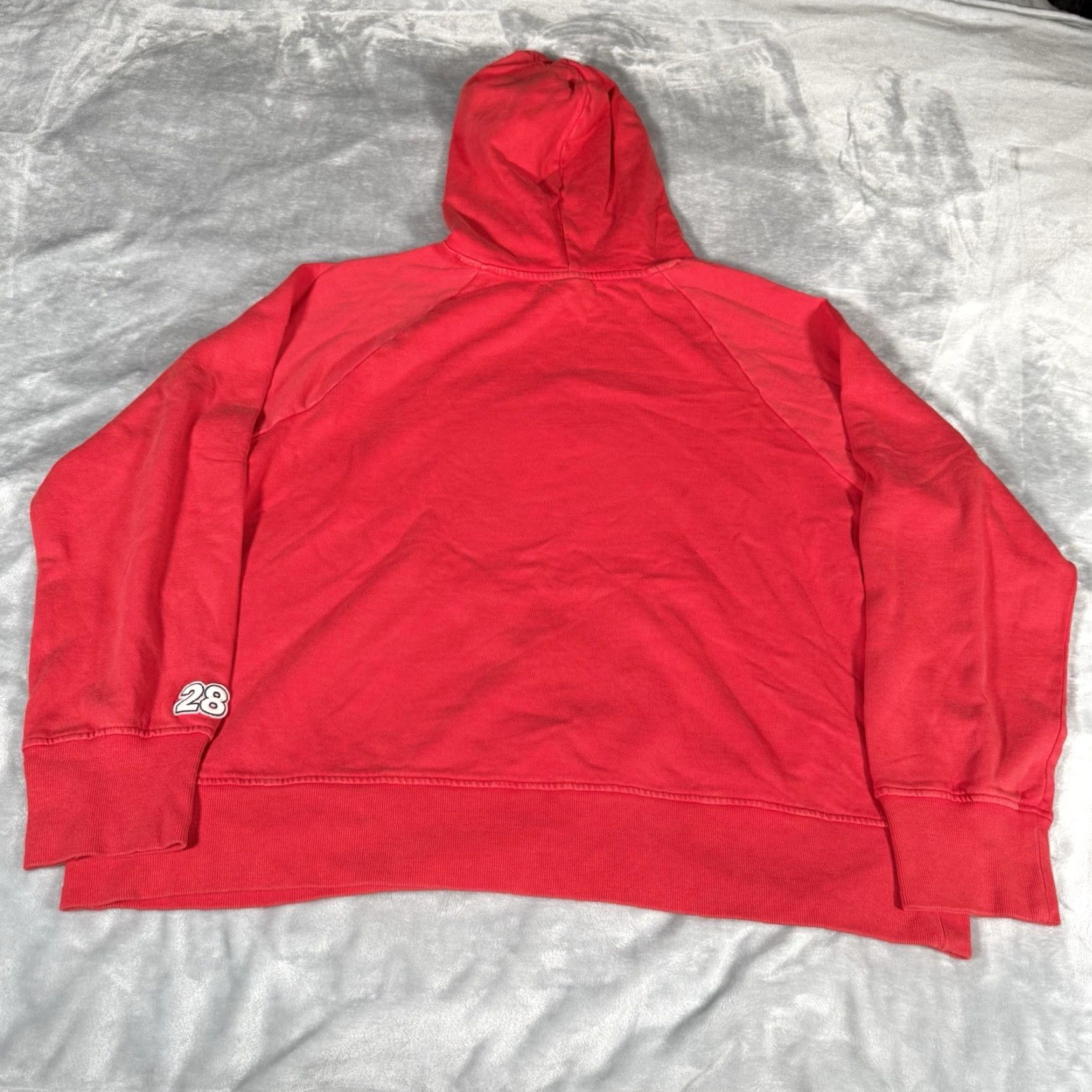 Disney Disney Hoodie Mens XL Boxy Oversized Fit Washed Red NEW Graphic Print Crew Neck Pullover Sweatshirt Size XL Men Size US XL / EU 56 / 4 - 5 Thumbnail