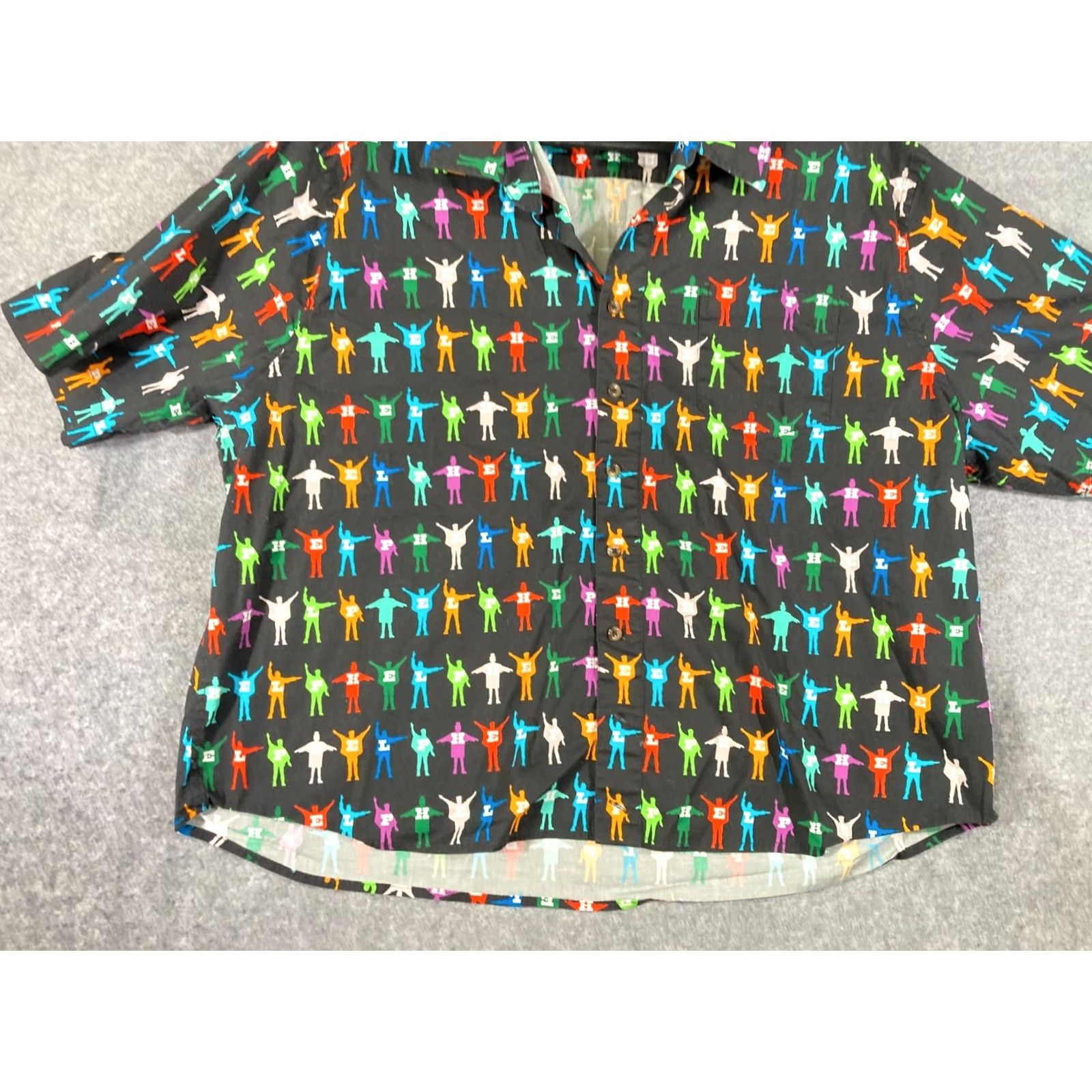 Vintage Section 119 Beatles Help Shirt Womens 3XL Black Graphic Rock & Roll Music Band Button Front Short Sleeve Size XXL / US 16-18 / IT 52-54 - 4 Thumbnail