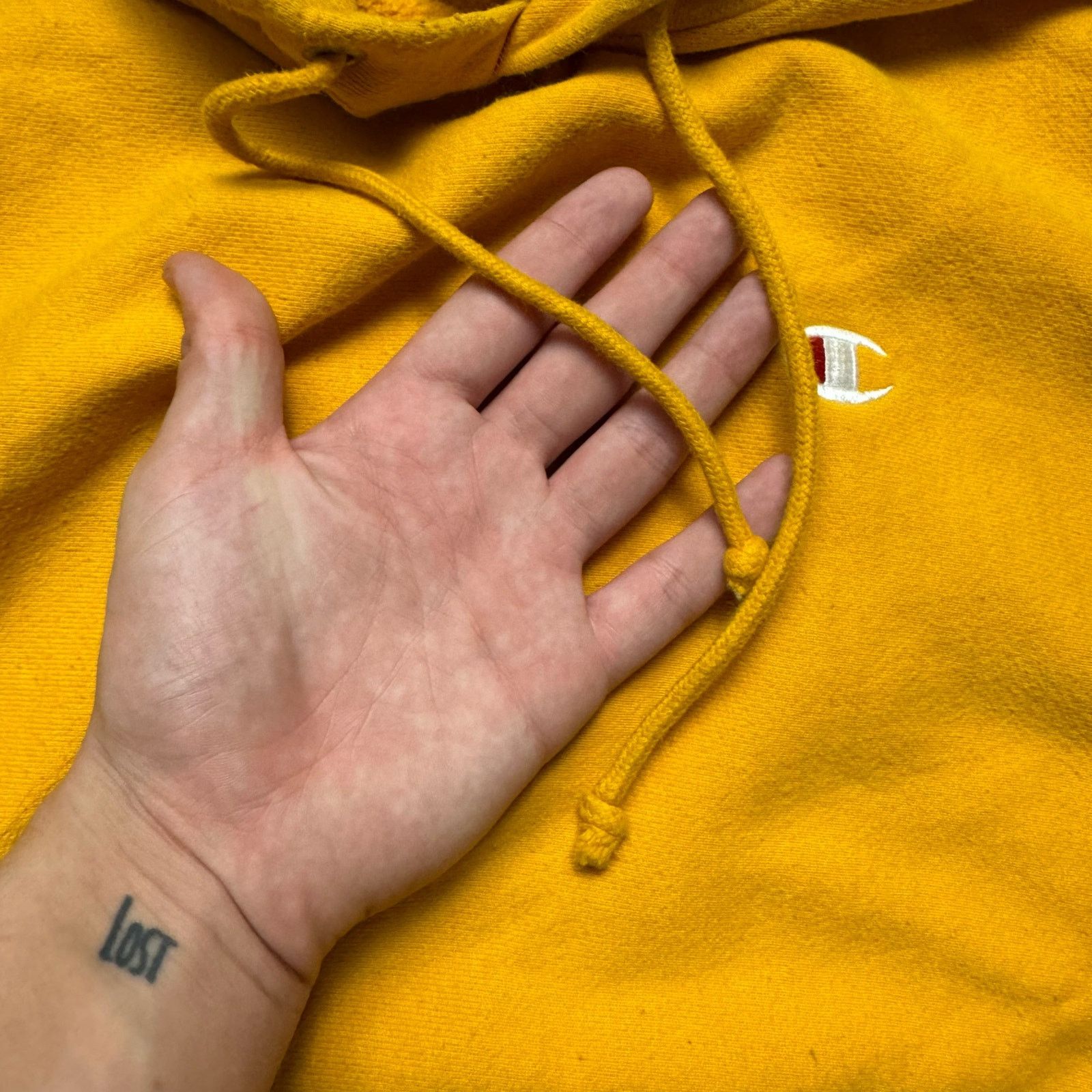Champion Champion Reverse Weave Yellow Essential Hoodie Size US L / EU 52-54 / 3 - 4 Thumbnail