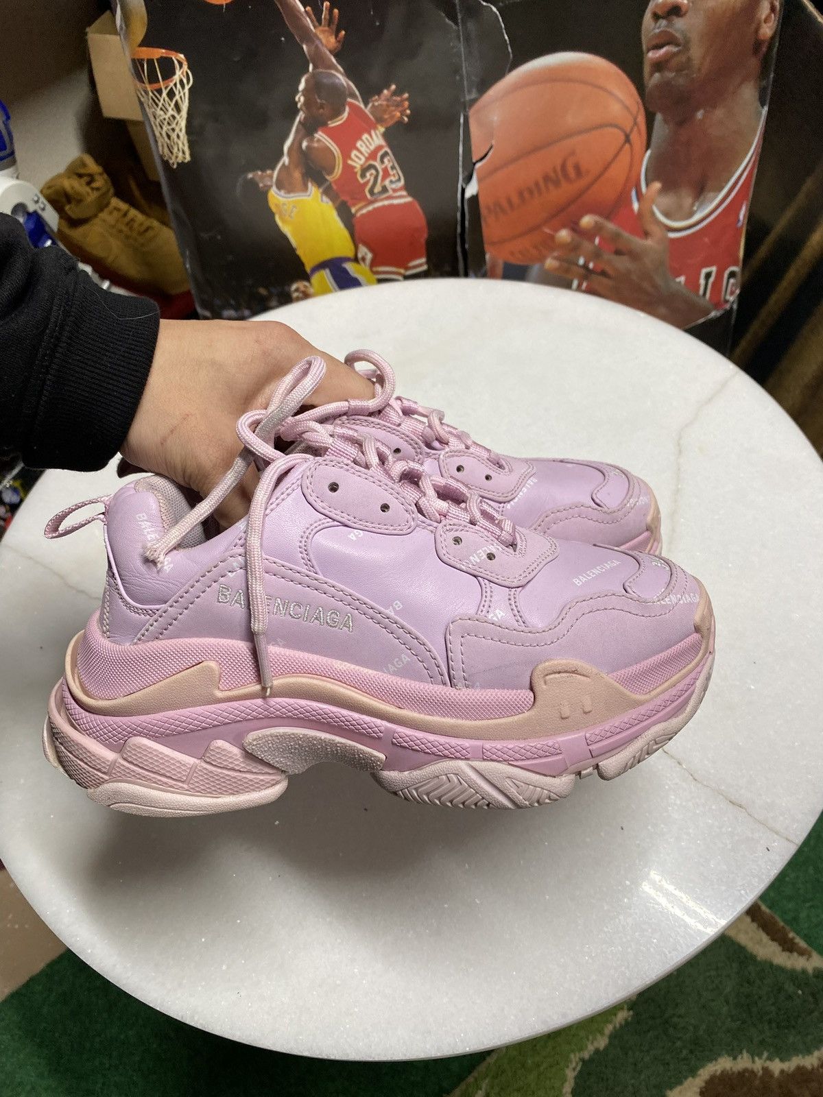 Balenciaga Balenciaga Triple S pink Logo Sneakers Size 6 Size US 6 / IT 36 - 8 Thumbnail