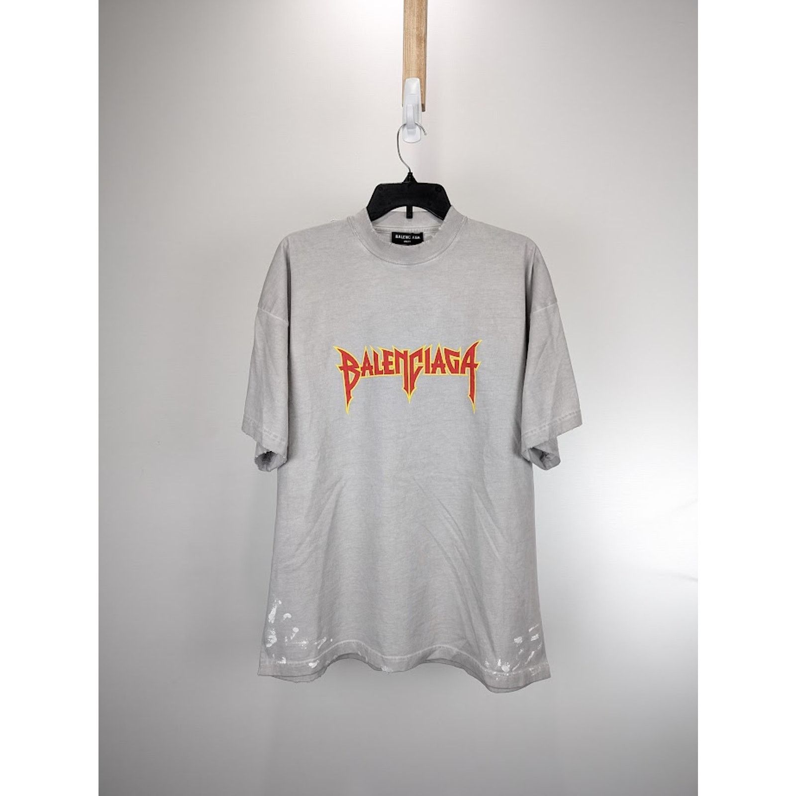 Balenciaga o1rshd1 Short Sleeve T-Shirt in Grey Size US XL / EU 56 / 4 - 1 Thumbnail