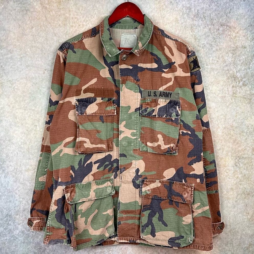 Vintage Vintage US Army Military Camo Shirt Sz M 80s Long Sleeve Size US M / EU 48-50 / 2 - 1 Thumbnail