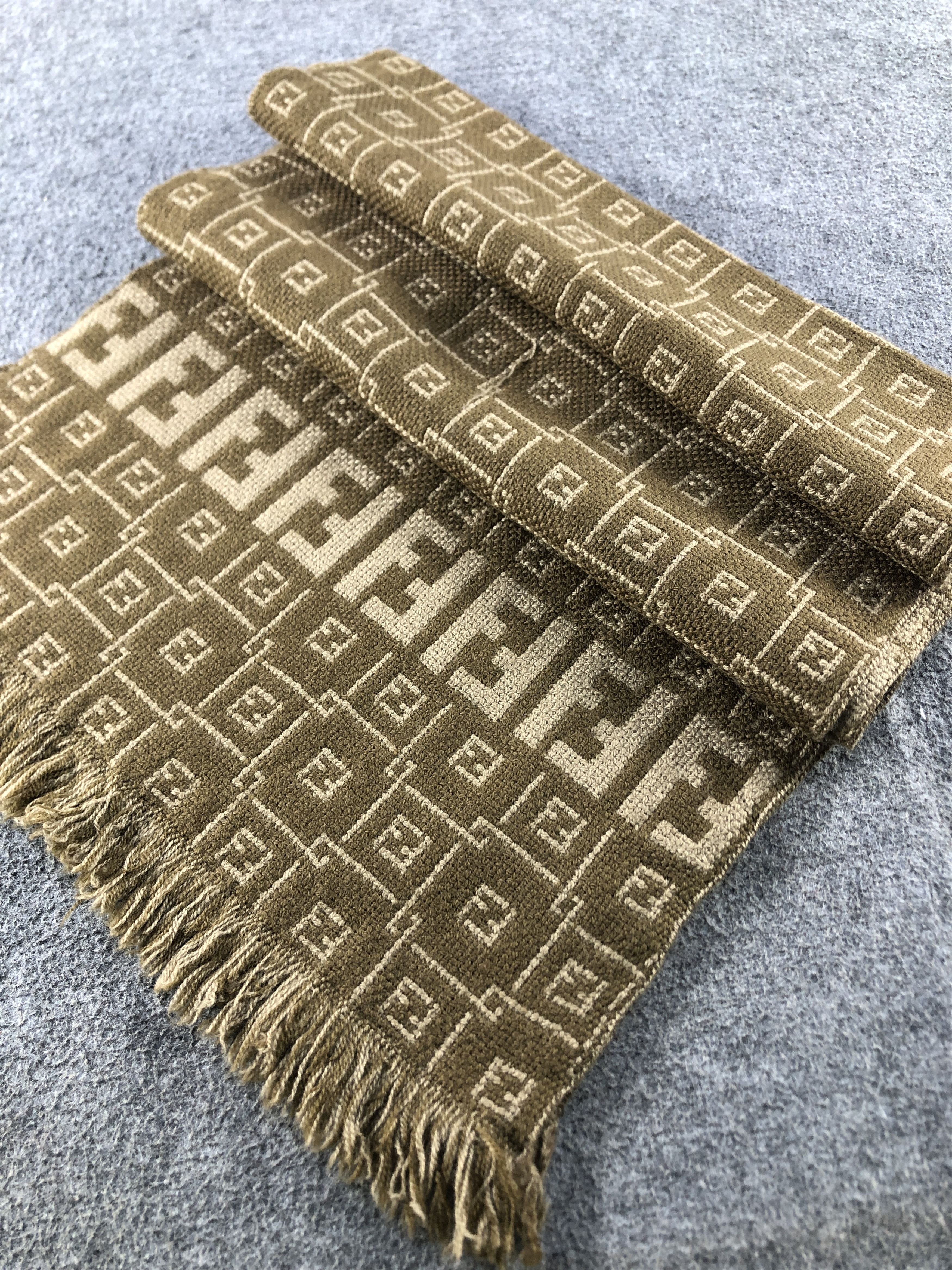 Fendi Fendi Scarf / Muffler / Neckwear P752 Size ONE SIZE - 2 Thumbnail