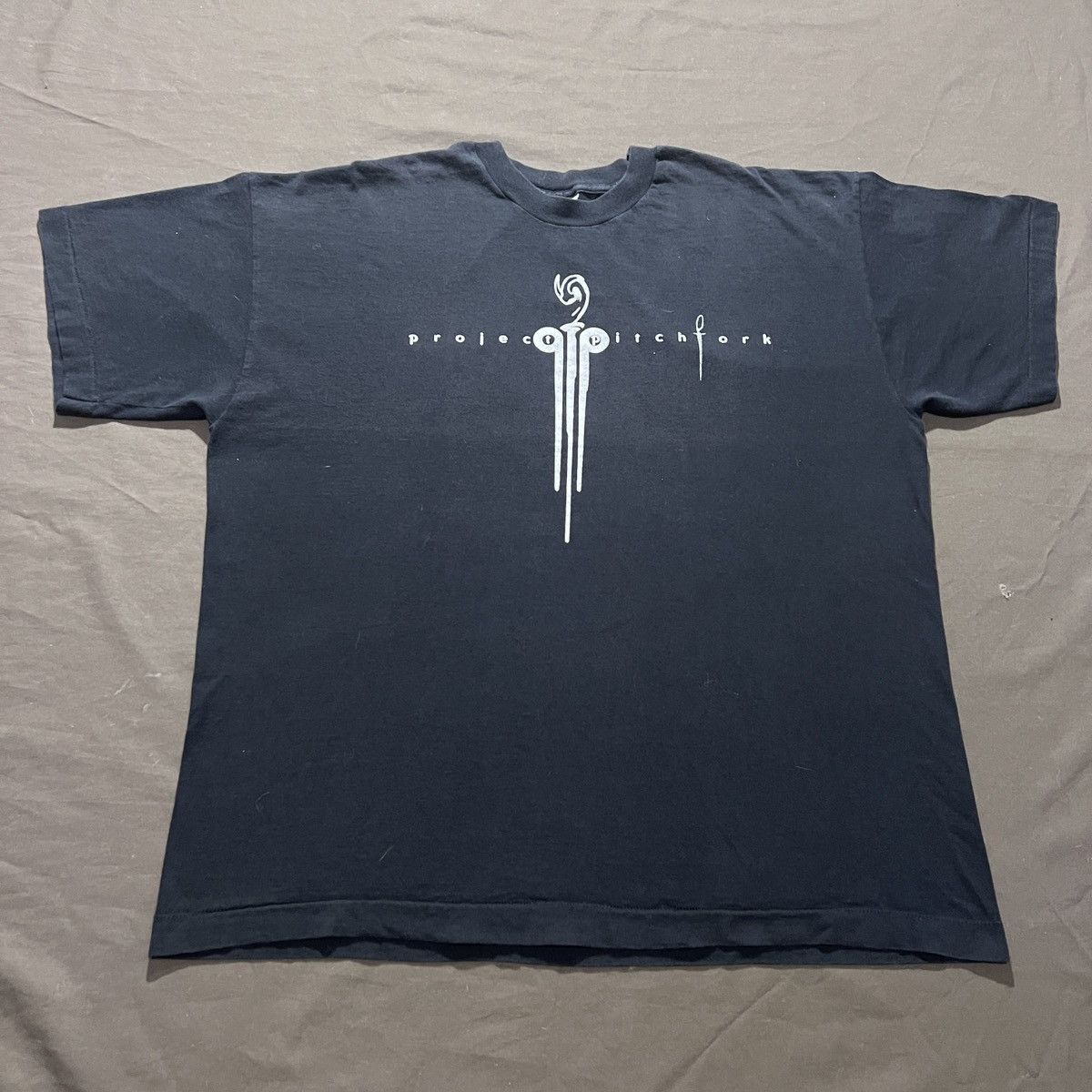 Band Tees Vintage 90s PROJECT PITCHFORK Tee XL Electro-industrial EBM Size US XL / EU 56 / 4 - 1 Thumbnail