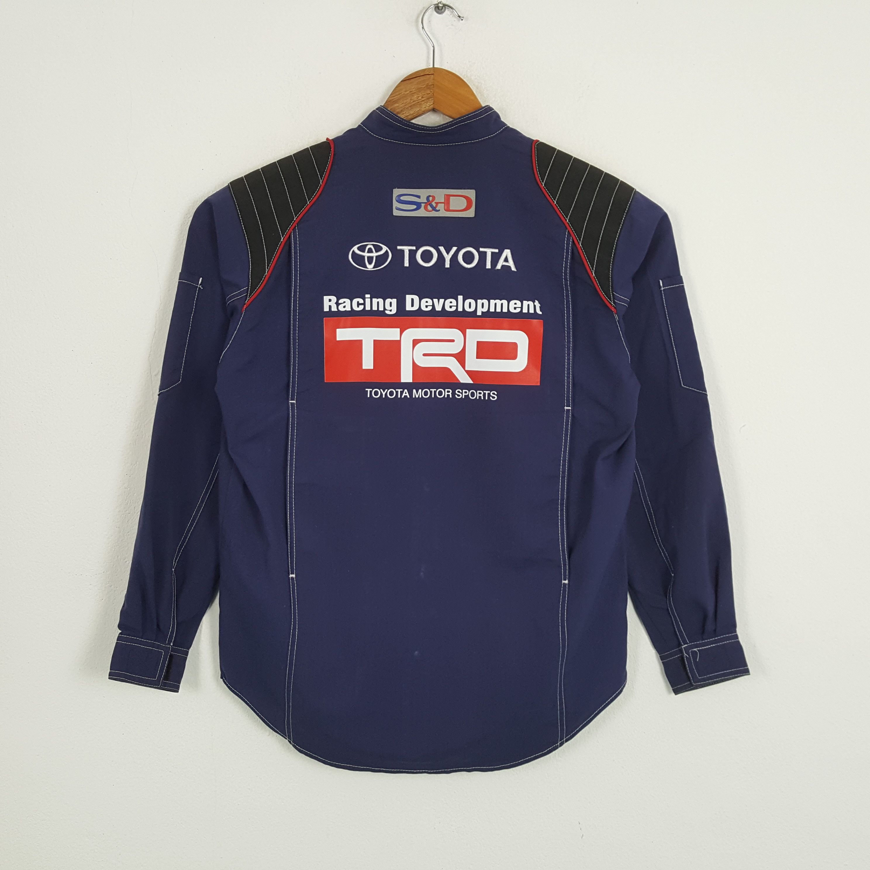 Vintage Vintage TRD TOYOTA MOTOR SPORTS Japanese Racing Shirt Jacket Size US M / EU 48-50 / 2 - 1 Thumbnail