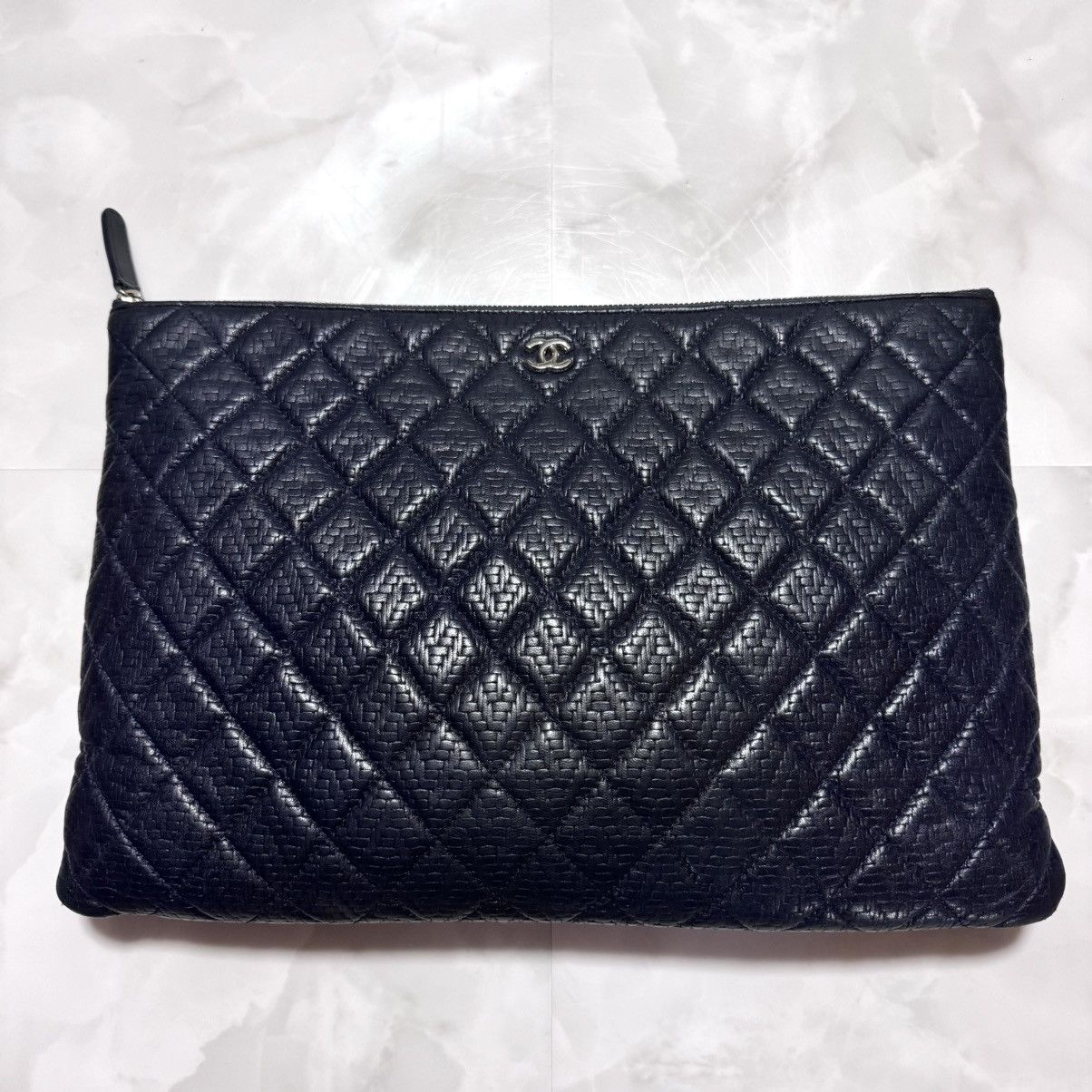 Chanel Chanel COCO patch, matelassé leather clutch bag, dark navy Size ONE SIZE - 7 Thumbnail
