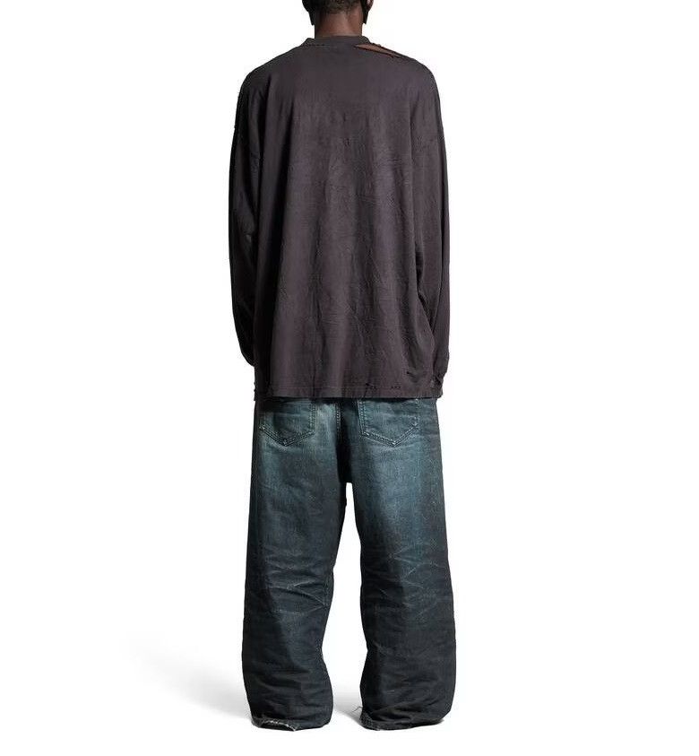 Balenciaga o1s1wg110426 How Are You Feeling Today T-Shirt in Black Size US S / EU 44-46 / 1 - 4 Thumbnail