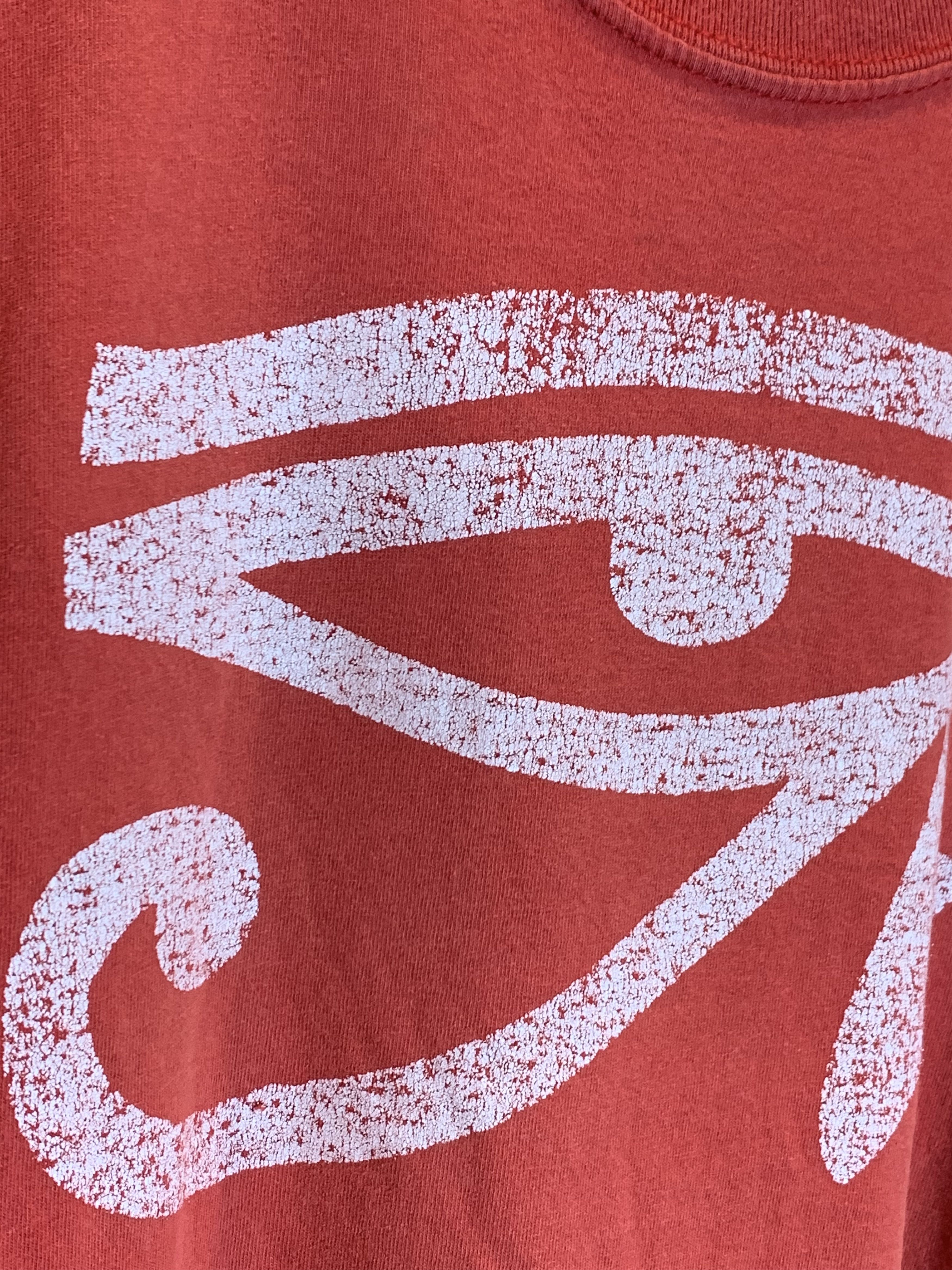 Vintage *RARE* Vintage 90’s Eye Of Horus Egypt Art Faded T-Shirt Size US XL / EU 56 / 4 - 3 Thumbnail