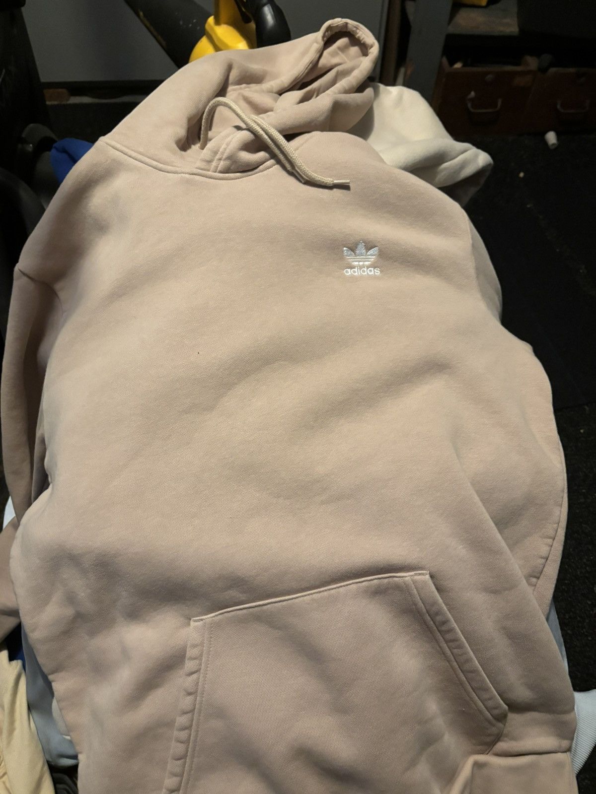 Adidas Heavy, Beige Adidas Sweatshirt Size US L / EU 52-54 / 3 - 1 Thumbnail