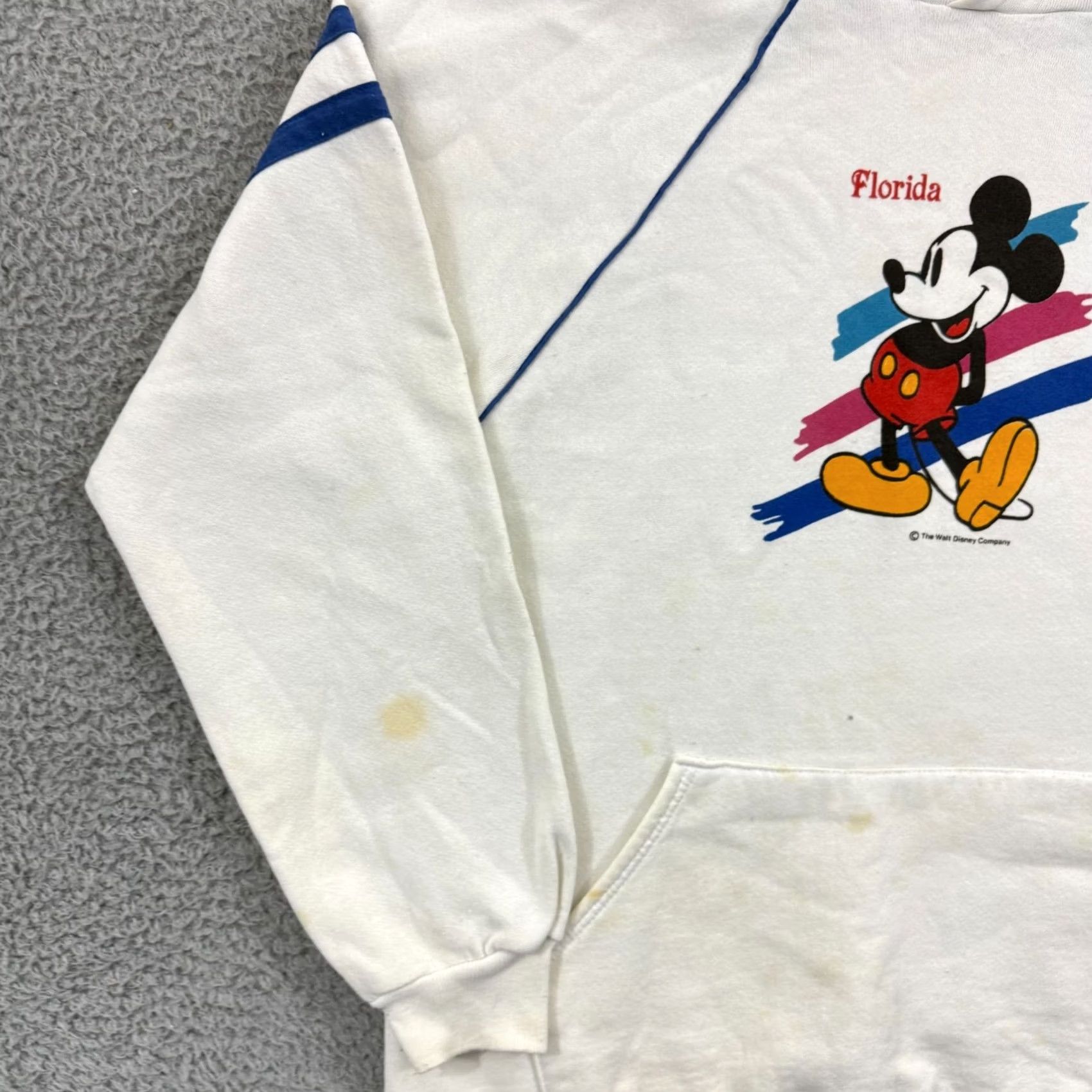 Disney VINTAGE Disney Mickey Mouse Sweatshirt Hooded Logo 80s Disney World Sweatshirt Mens M White Size US M / EU 48-50 / 2 - 4 Thumbnail