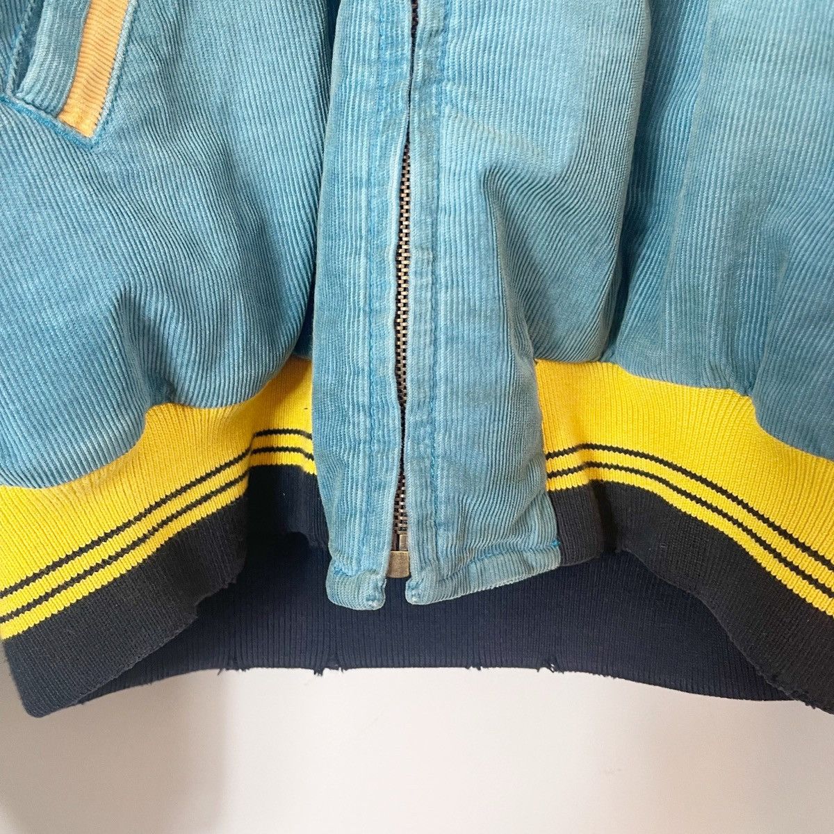 Gucci GUCCI Dragon Embroidered Corduroy Bomber Jacket M Size US M / EU 48-50 / 2 - 9 Thumbnail