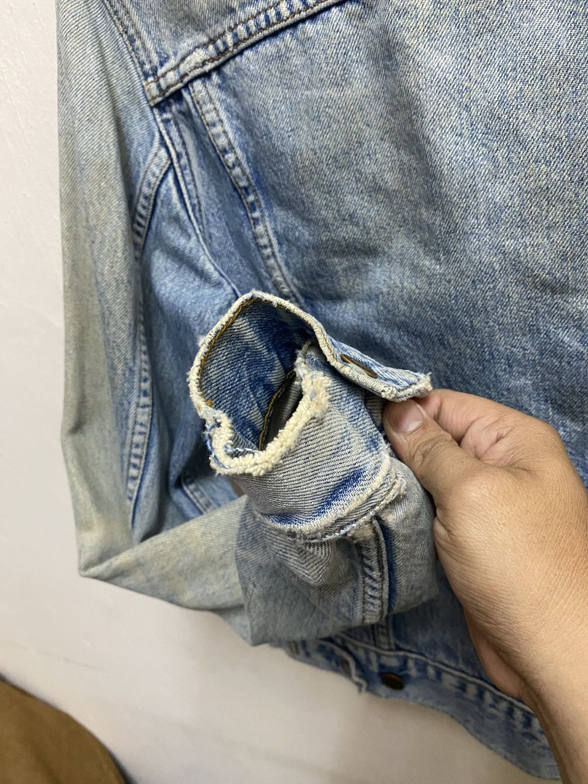 Levi's Vintage Clothing Levi's Faded Denim Jaket Size US XS / EU 42 / 0 - 8 Thumbnail