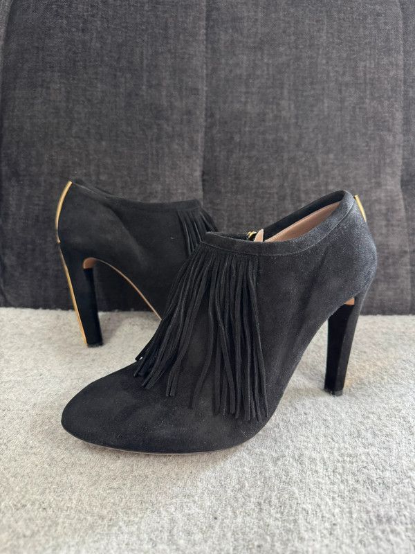 Chloe Chloé Heels Fringe Ankle Boots Black Suede Trim size 39 Size US 9 / IT 39 - 1 Thumbnail