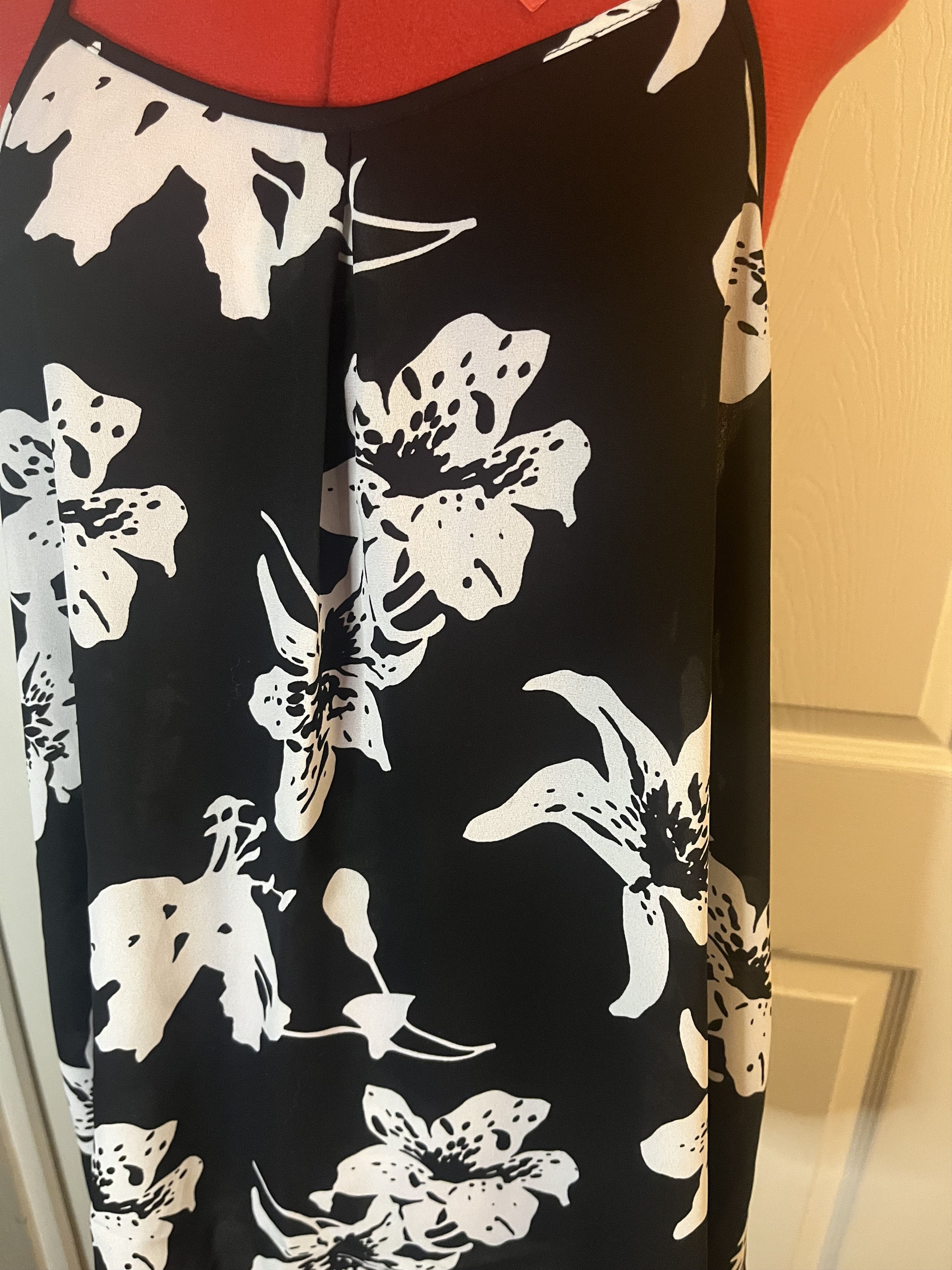 Banana Republic Banana Republic White Lily Print Tank Top size Large Size L / US 10 / IT 46 - 3 Thumbnail