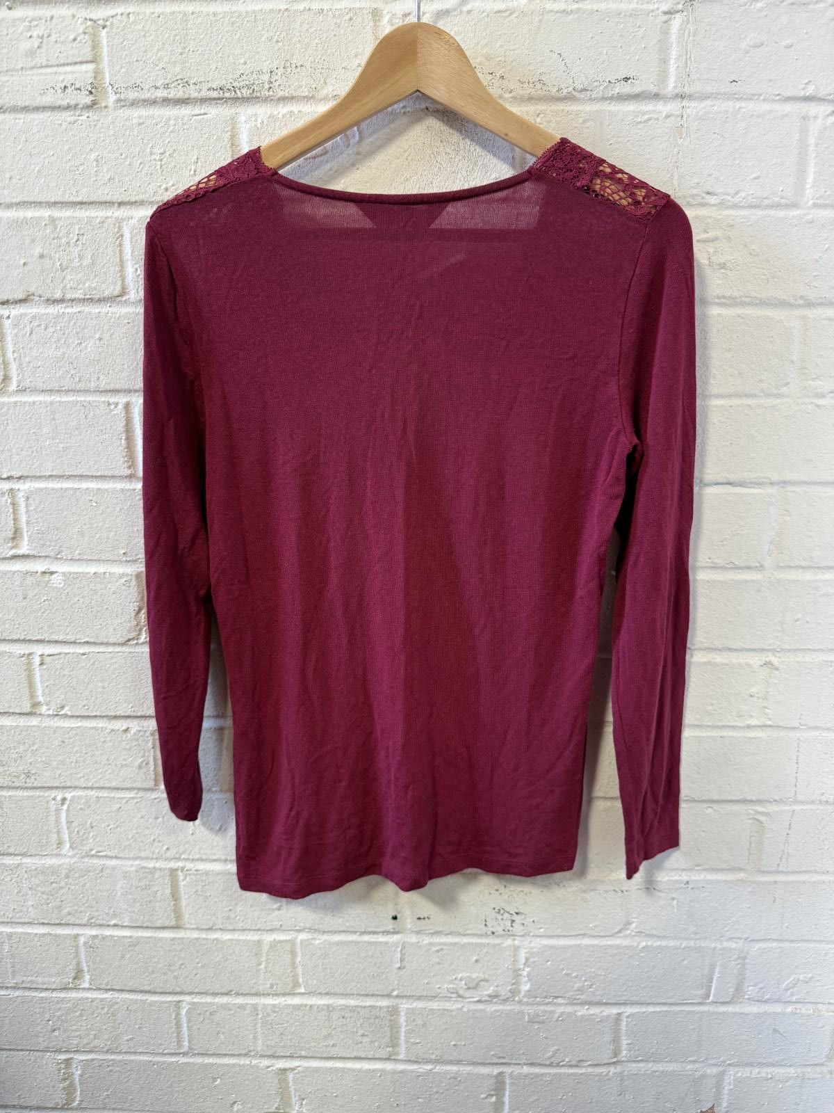 Designer Dorothy Perkins Burgundy Lace Trim Wrap Top Size M / US 6-8 / IT 42-44 - 4 Thumbnail