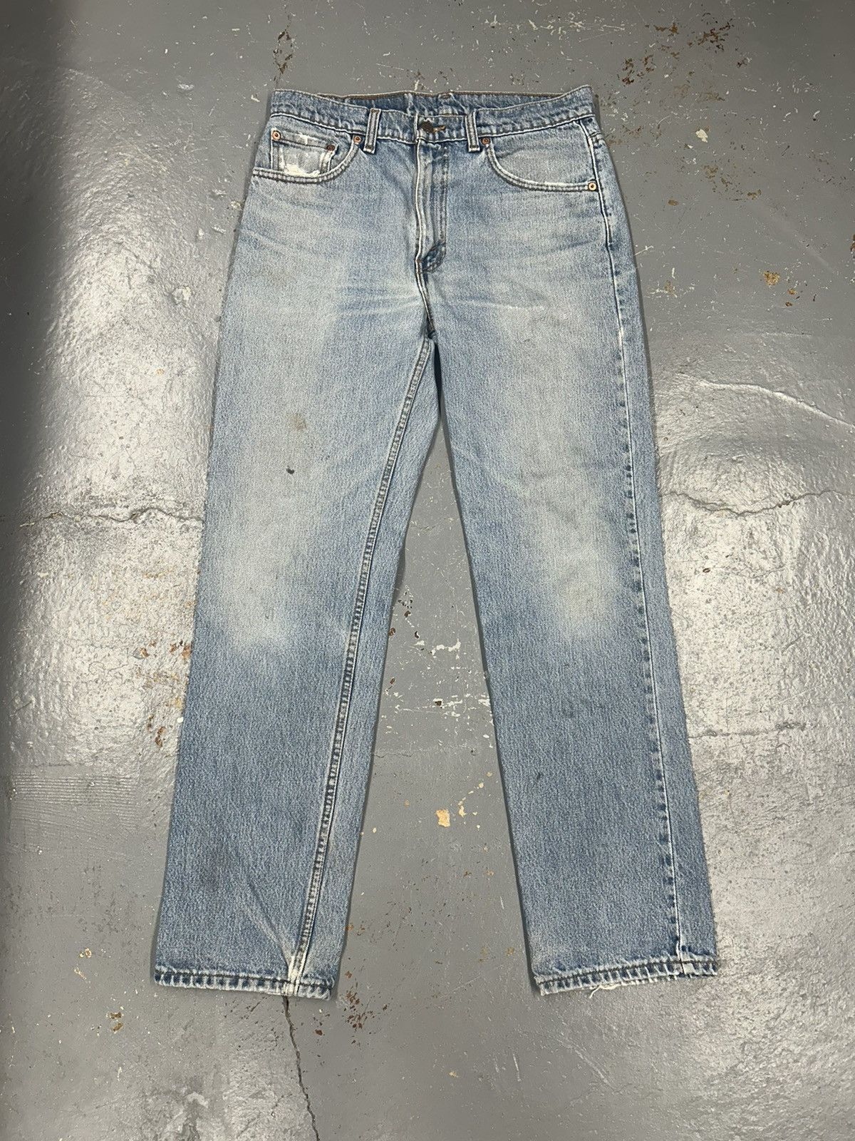 Levi's × Vintage Crazy Vintage 90s Distressed Levis 516 Baggy Lightwash Jeans Size US 32 / EU 48 - 1 Thumbnail