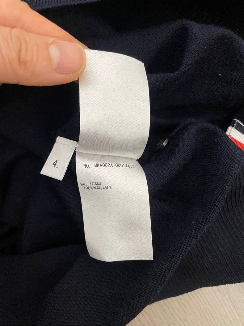 Thom Browne Thom browne Dark blue four-striped wool round-neck sweater Size US XL / EU 56 / 4 - 7 Thumbnail