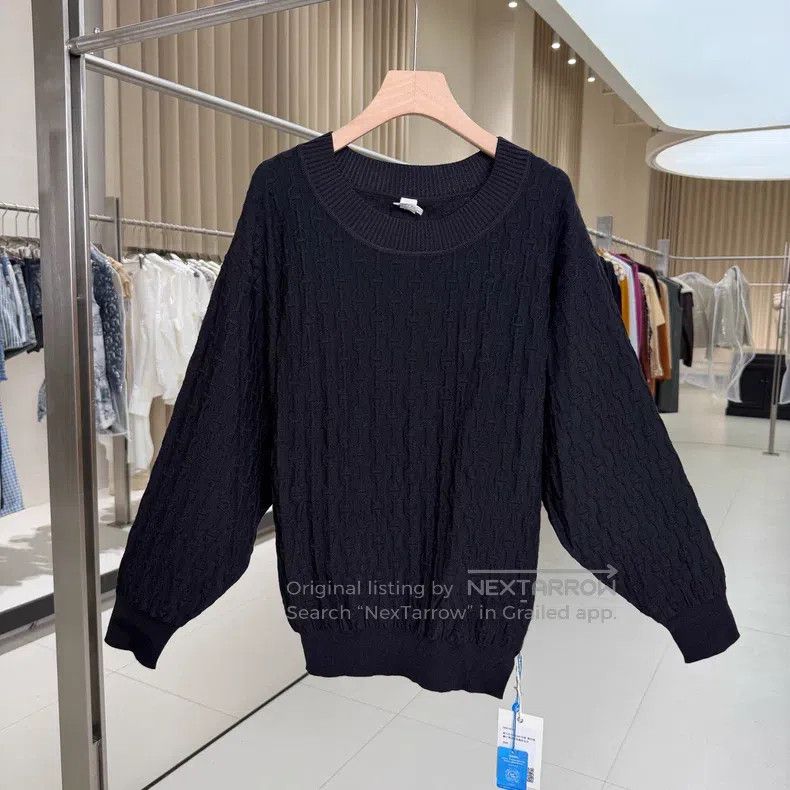 Hermes Hermes Black pig nose button printed cashmere and silk swe Size XS / US 0-2 / IT 36-38 - 1 Thumbnail