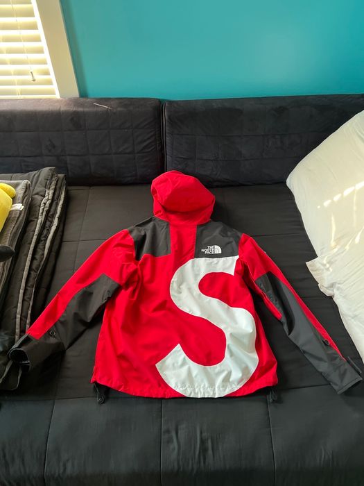 Supreme Supreme x The North Face S Logo Mountain Jacket 'Red