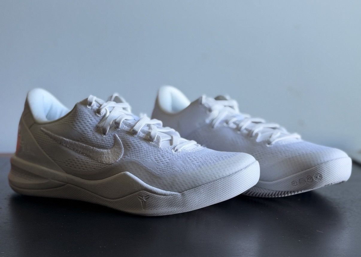 Nike Nike Kobe 8 Protro 'Halo' Size US 7.5 / EU 40-41 - 1 Thumbnail