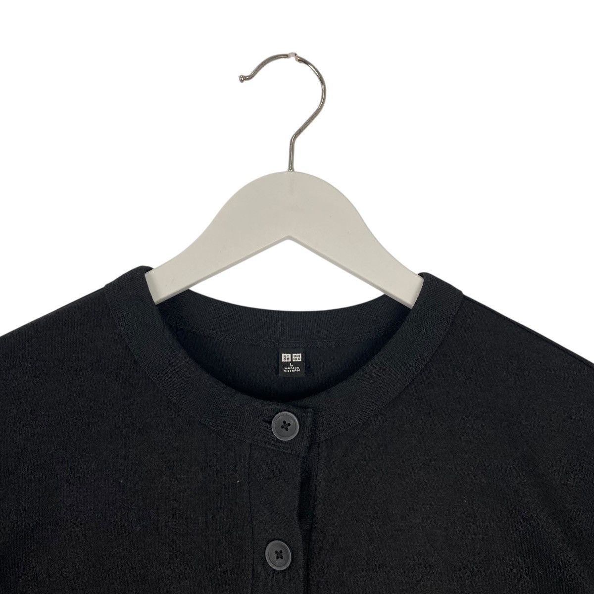 Other Vintage Uniqlo Cardigan Sweater Black Pullover Jumper Size L Size US L / EU 52-54 / 3 - 4 Thumbnail