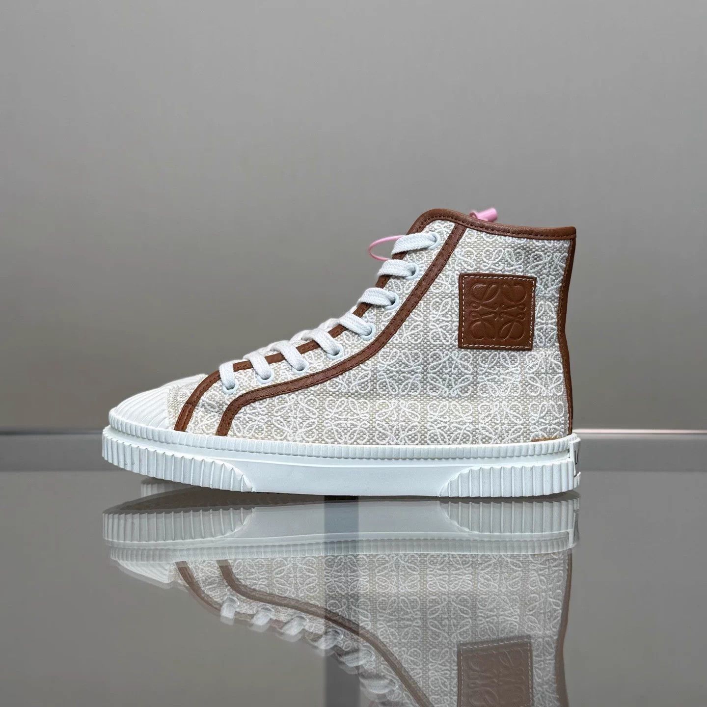 Loewe LOEWE brown canvas sneaker size 37 new DM1633 Size US 6 / IT 36 - 5 Thumbnail