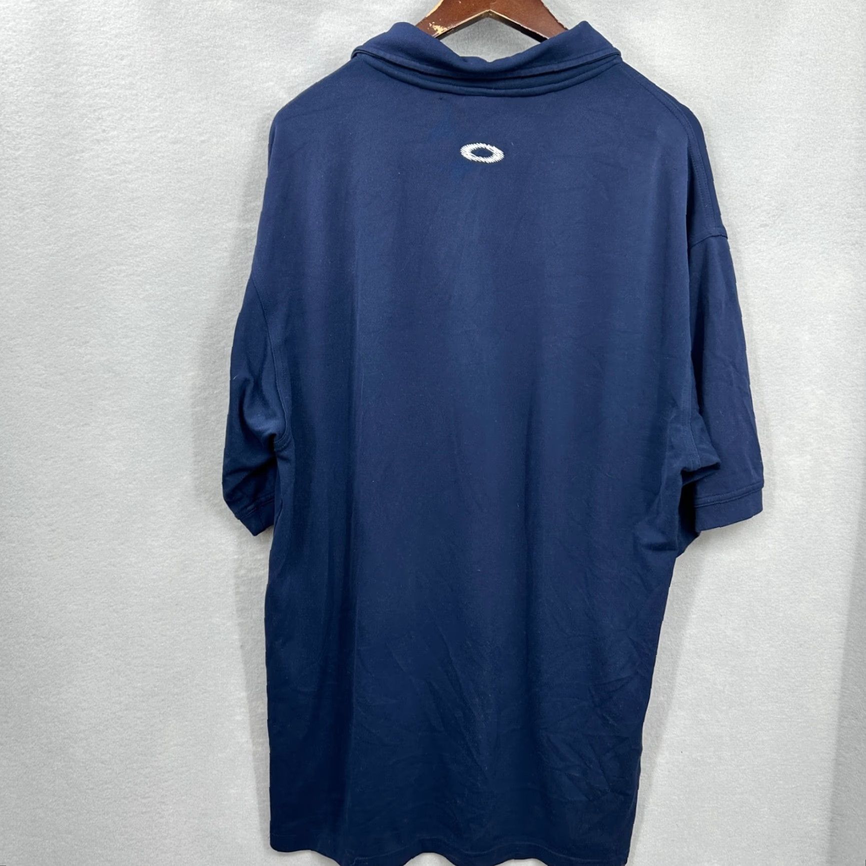 Oakley VINTAGE Oakley Polo Shirt Mens L Blue Logo 90s Preppy Classic Golf Stretch Polo Mens Large Blue Logo Shirt Size US L / EU 52-54 / 3 - 3 Thumbnail