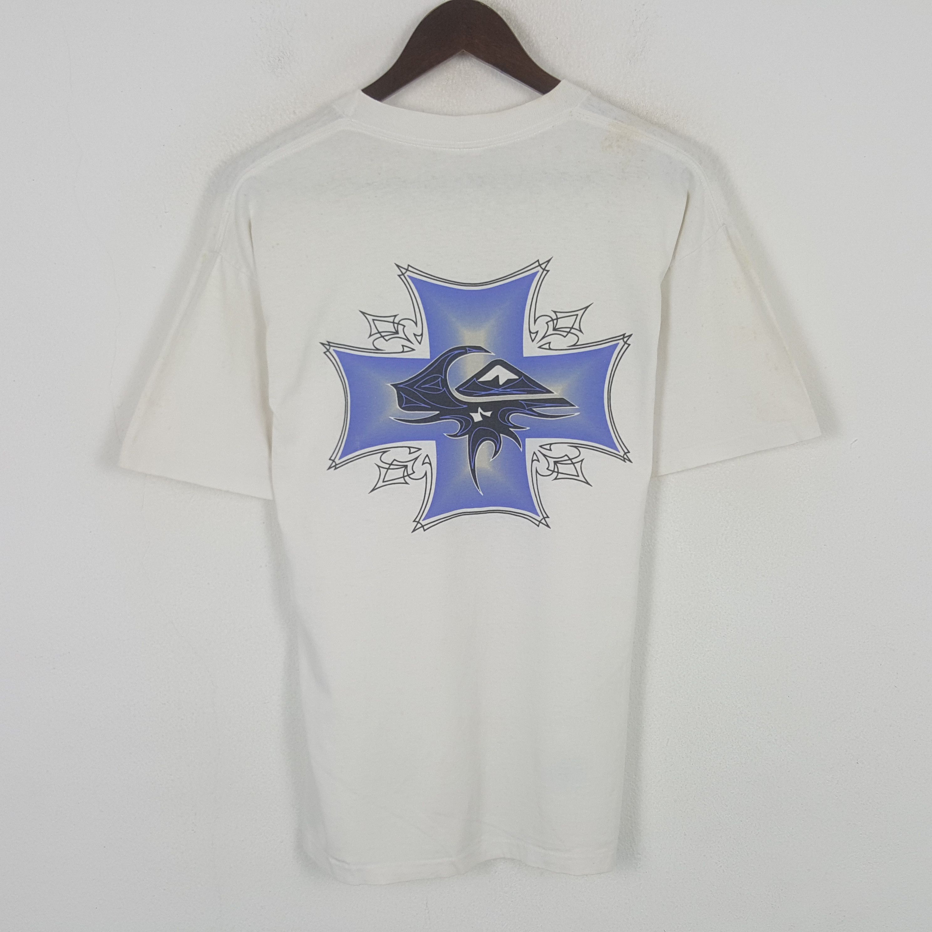 Quiksilver Vintage Quiksilver Rare Logo Tshirt Size US M / EU 48-50 / 2 - 1 Thumbnail