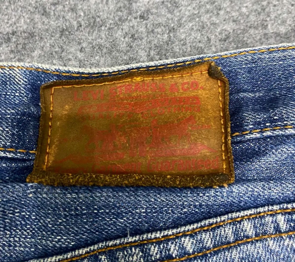 Levi's Vintage Clothing Vintage Levis Distressed Denim Kurt Cobain Style Size US 30 / EU 46 - 14 Thumbnail