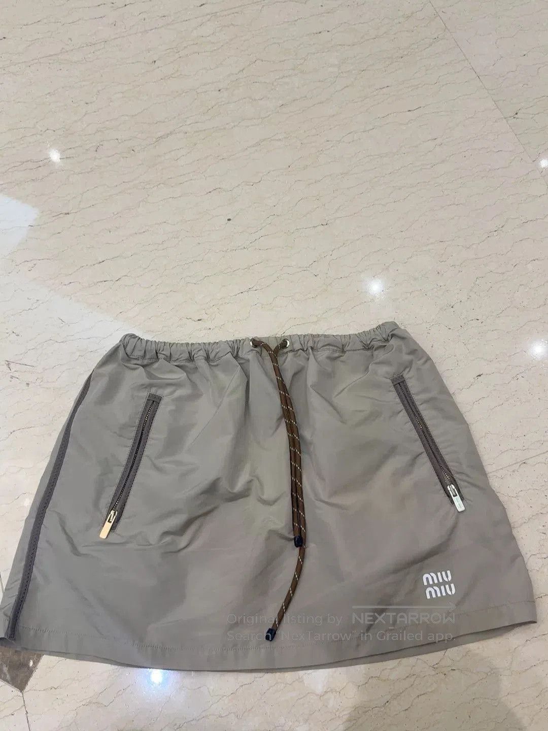 Miu Miu Miu Miu Drawstring Midi Skirt in Khaki. Size US 38 / EU 54 - 1 Thumbnail